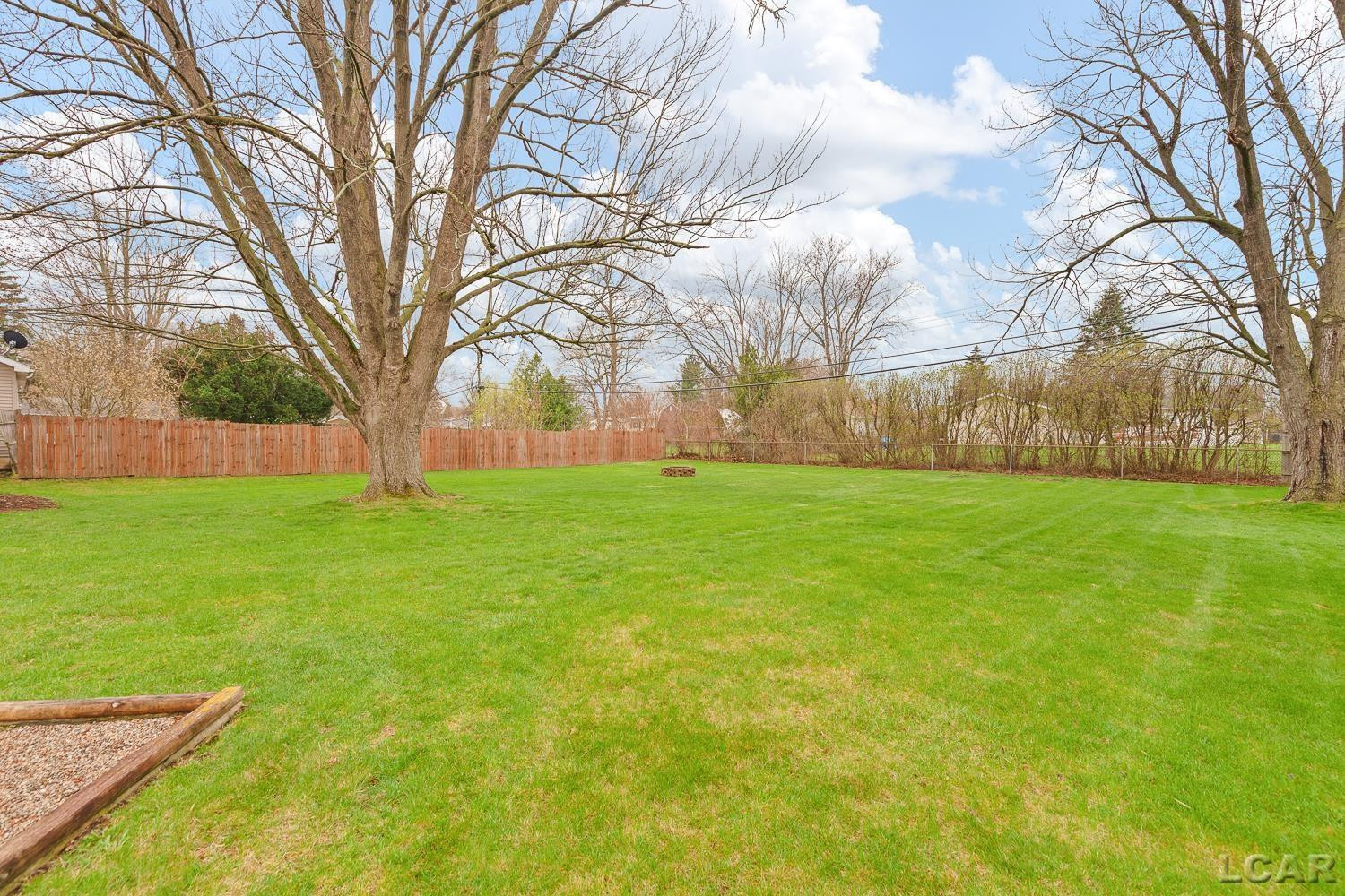 507 ADRIAN Street, Tecumseh, MI 49286 — Photo 3