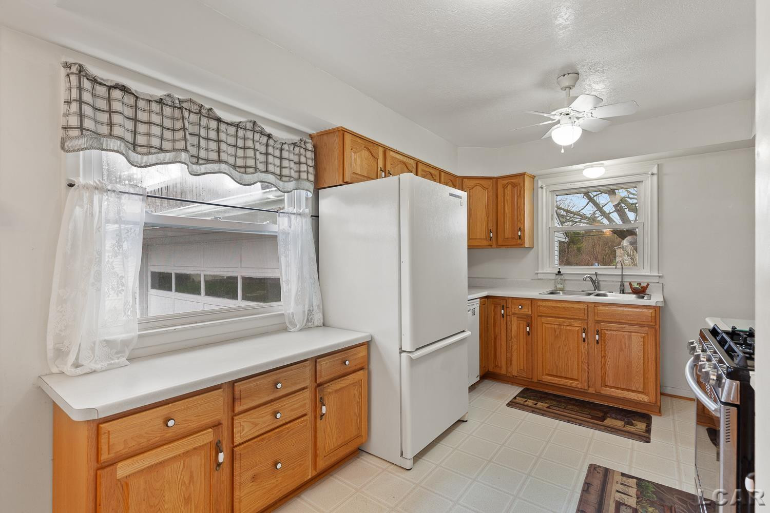 507 ADRIAN Street, Tecumseh, MI 49286 — Photo 11