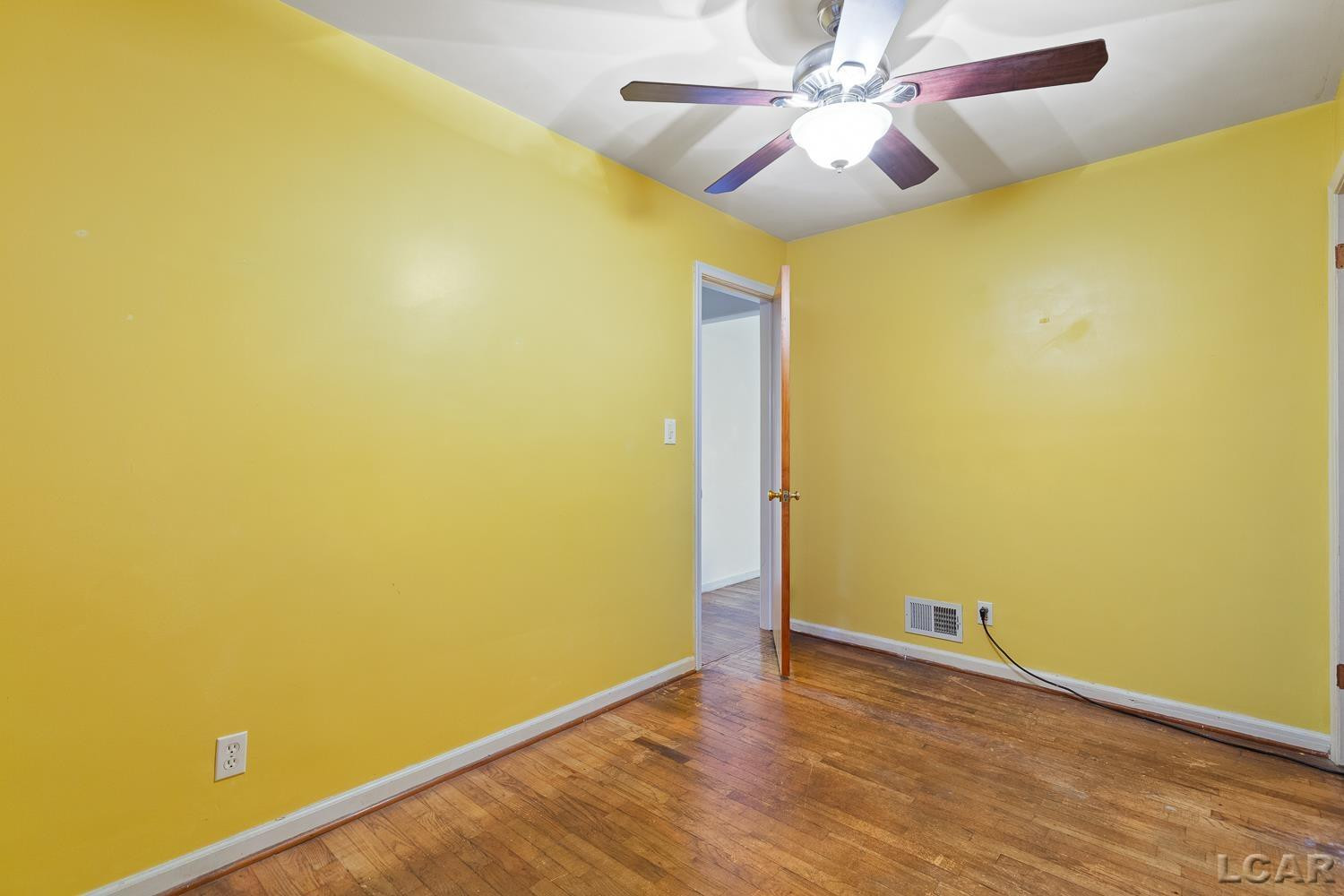 507 ADRIAN Street, Tecumseh, MI 49286 — Photo 15