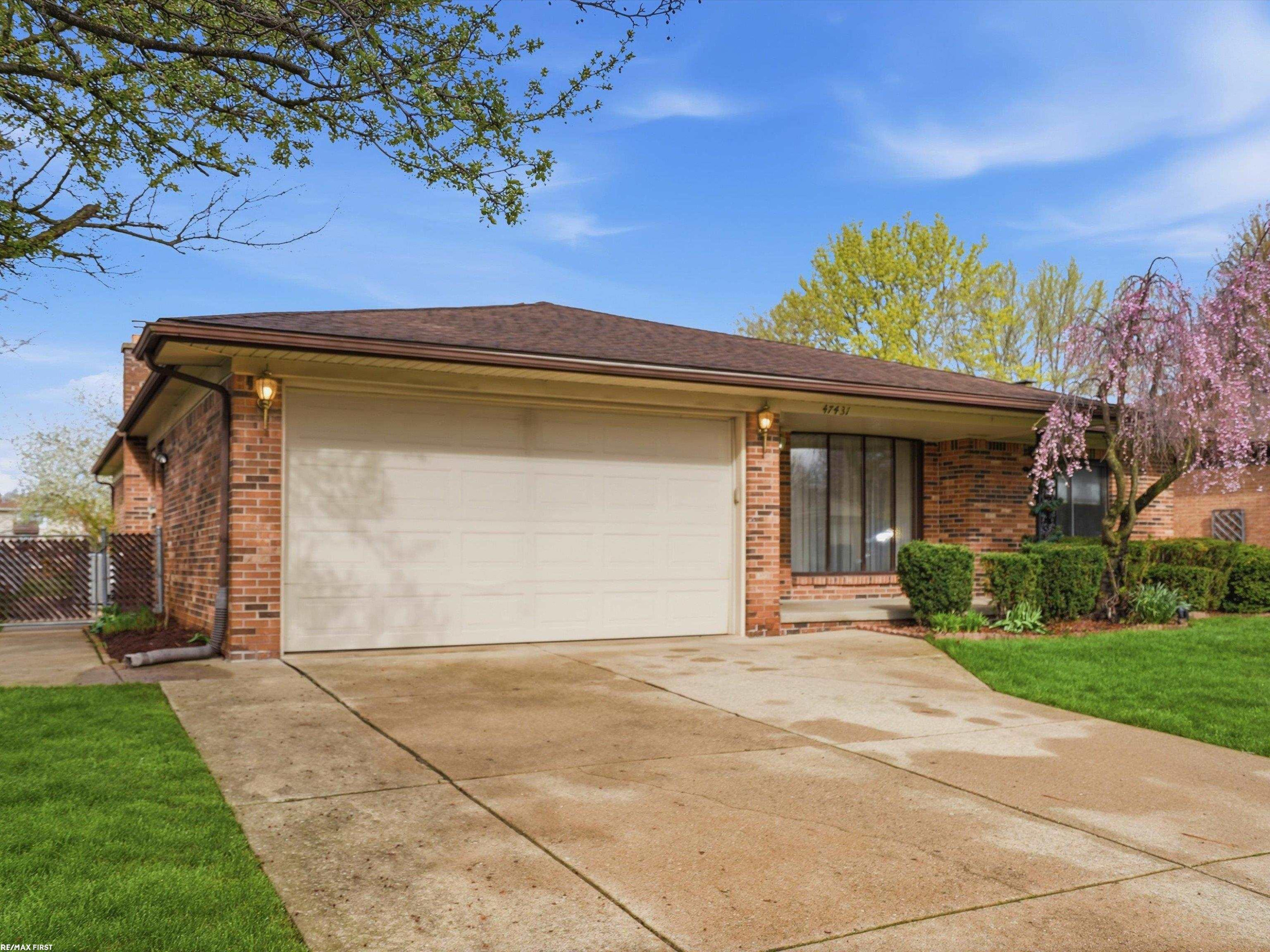 47431 Kathleen Road, Macomb, MI 48044 — Photo 2