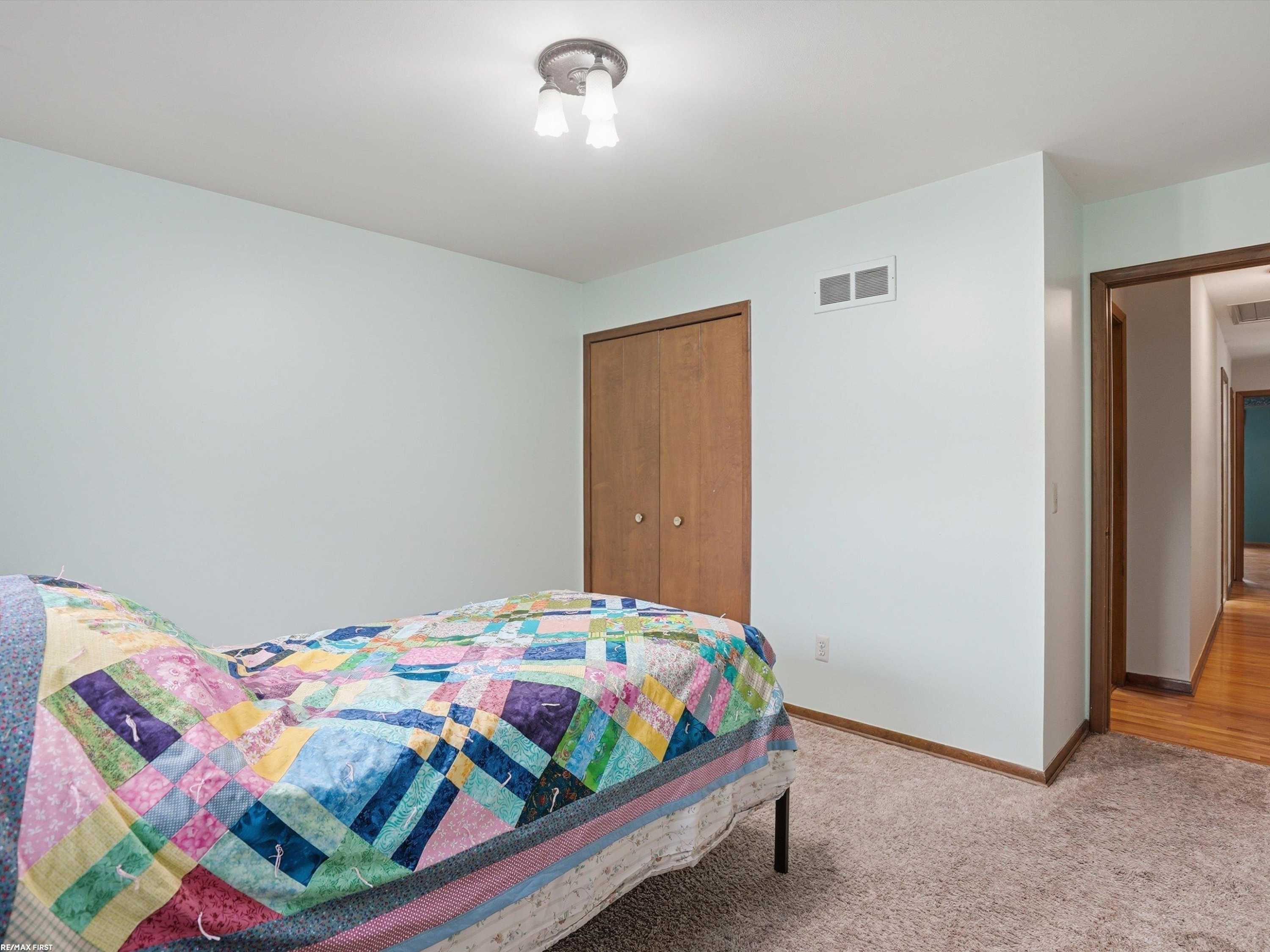 47431 Kathleen Road, Macomb, MI 48044 — Photo 28