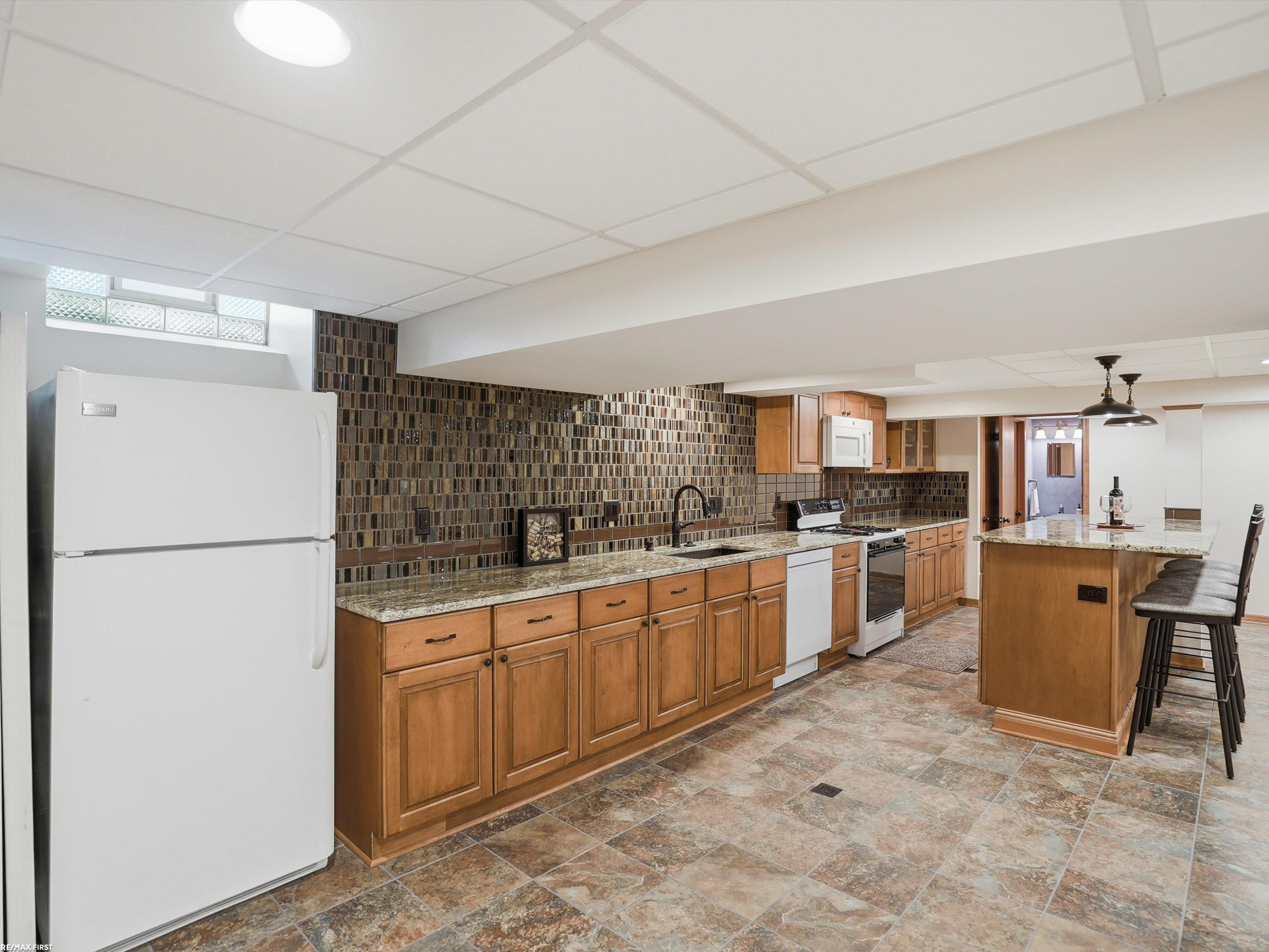 47431 Kathleen Road, Macomb, MI 48044 — Photo 36