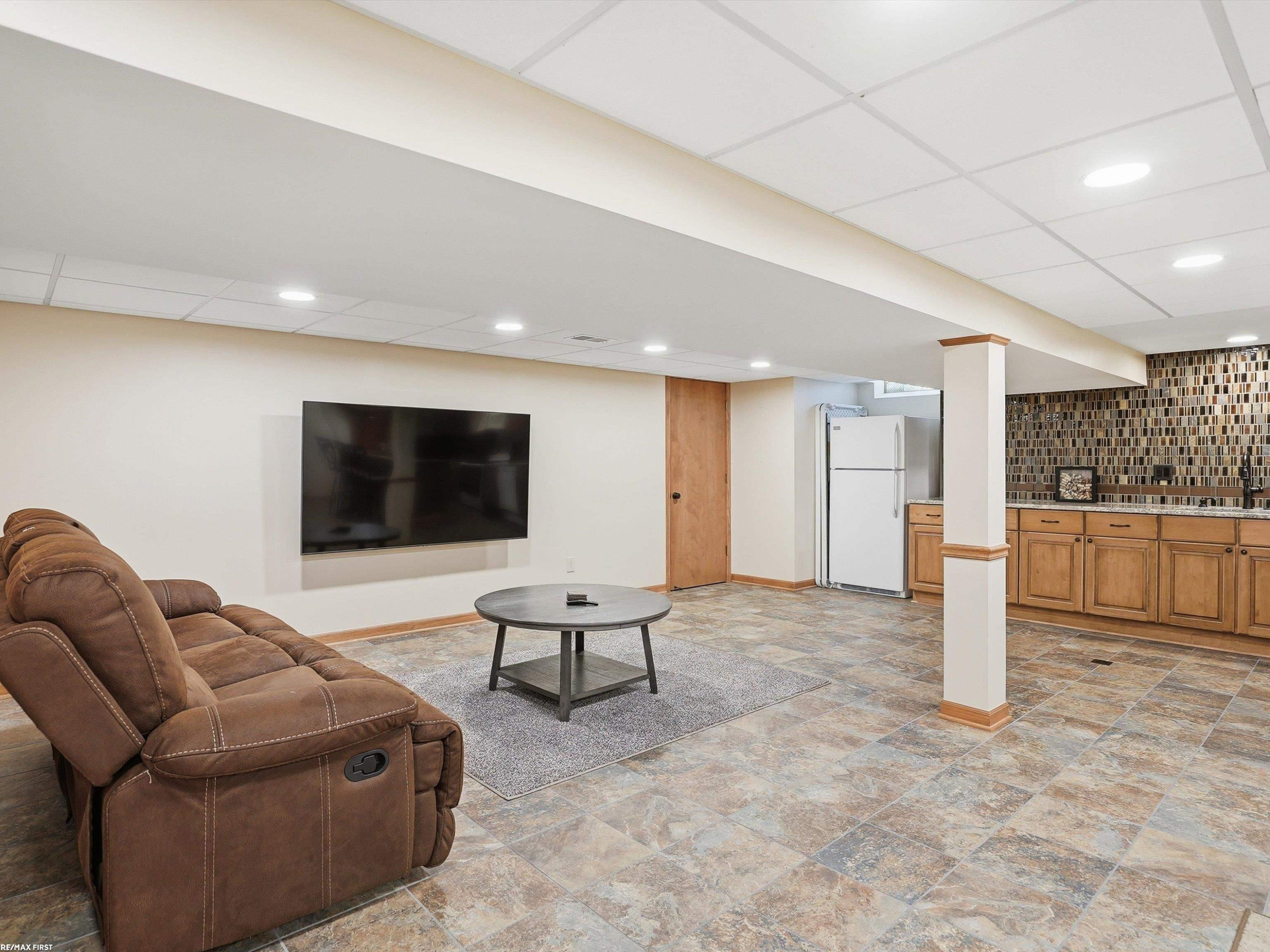 47431 Kathleen Road, Macomb, MI 48044 — Photo 38