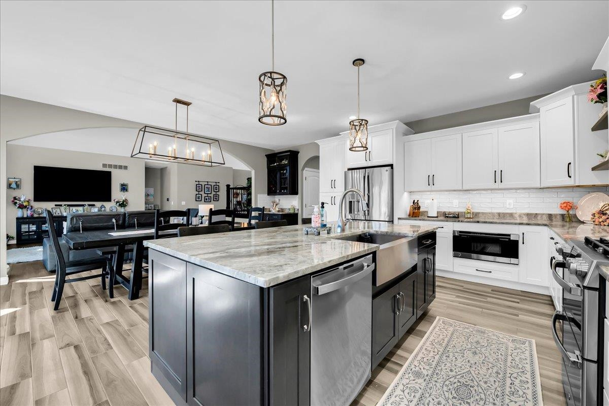 35786 Kilkenny Drive, New Baltimore, MI 48047 — Photo 7