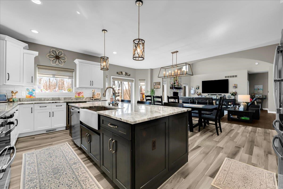 35786 Kilkenny Drive, New Baltimore, MI 48047 — Photo 8
