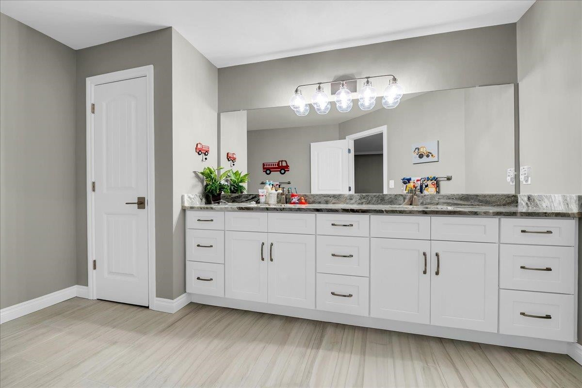 35786 Kilkenny Drive, New Baltimore, MI 48047 — Photo 31