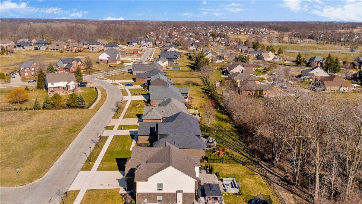 35786 Kilkenny Drive, New Baltimore, MI 48047 — Photo 60