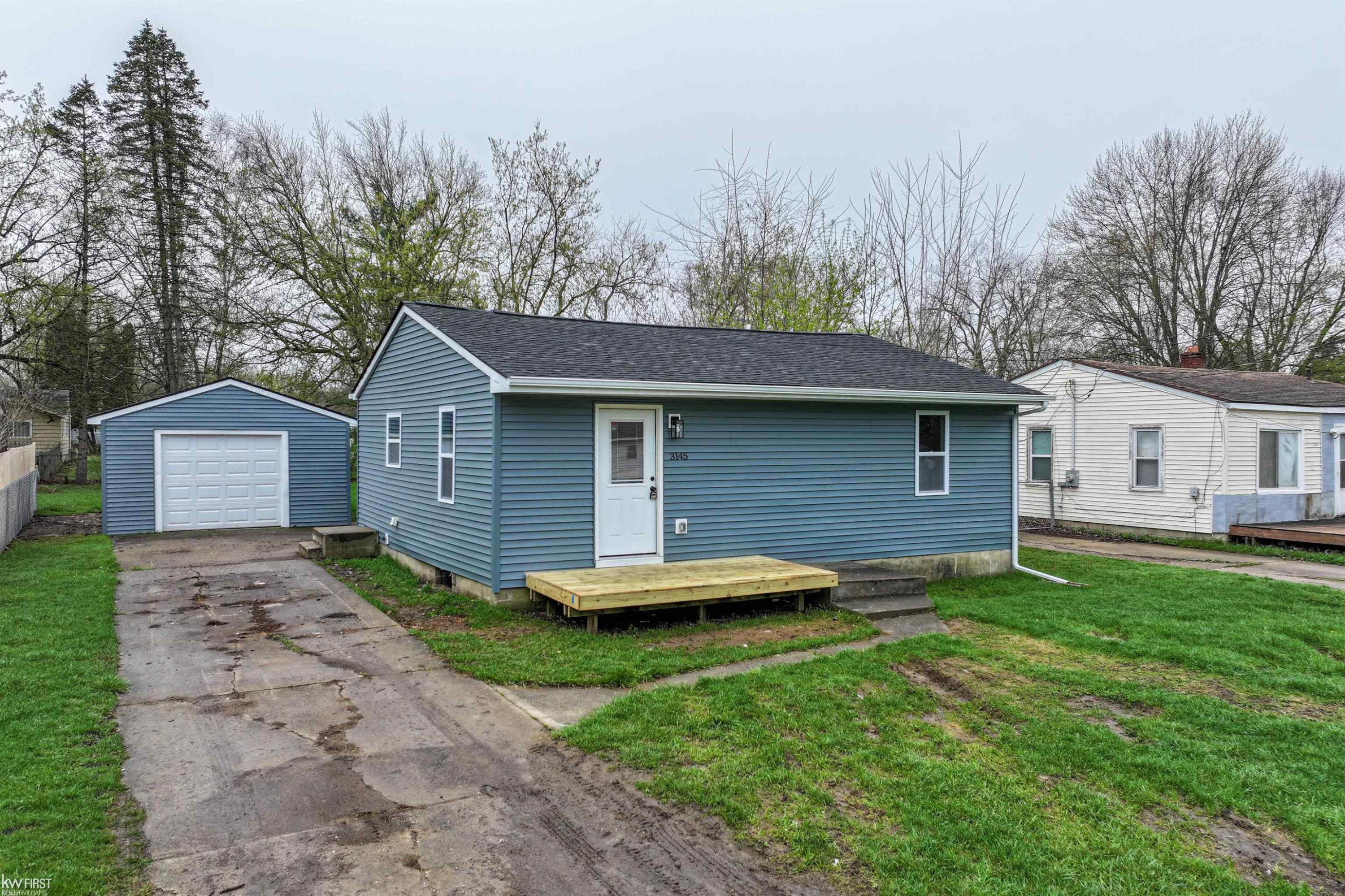 3145 Gracelawn Avenue, Mount Morris, MI 48504 — front exterior