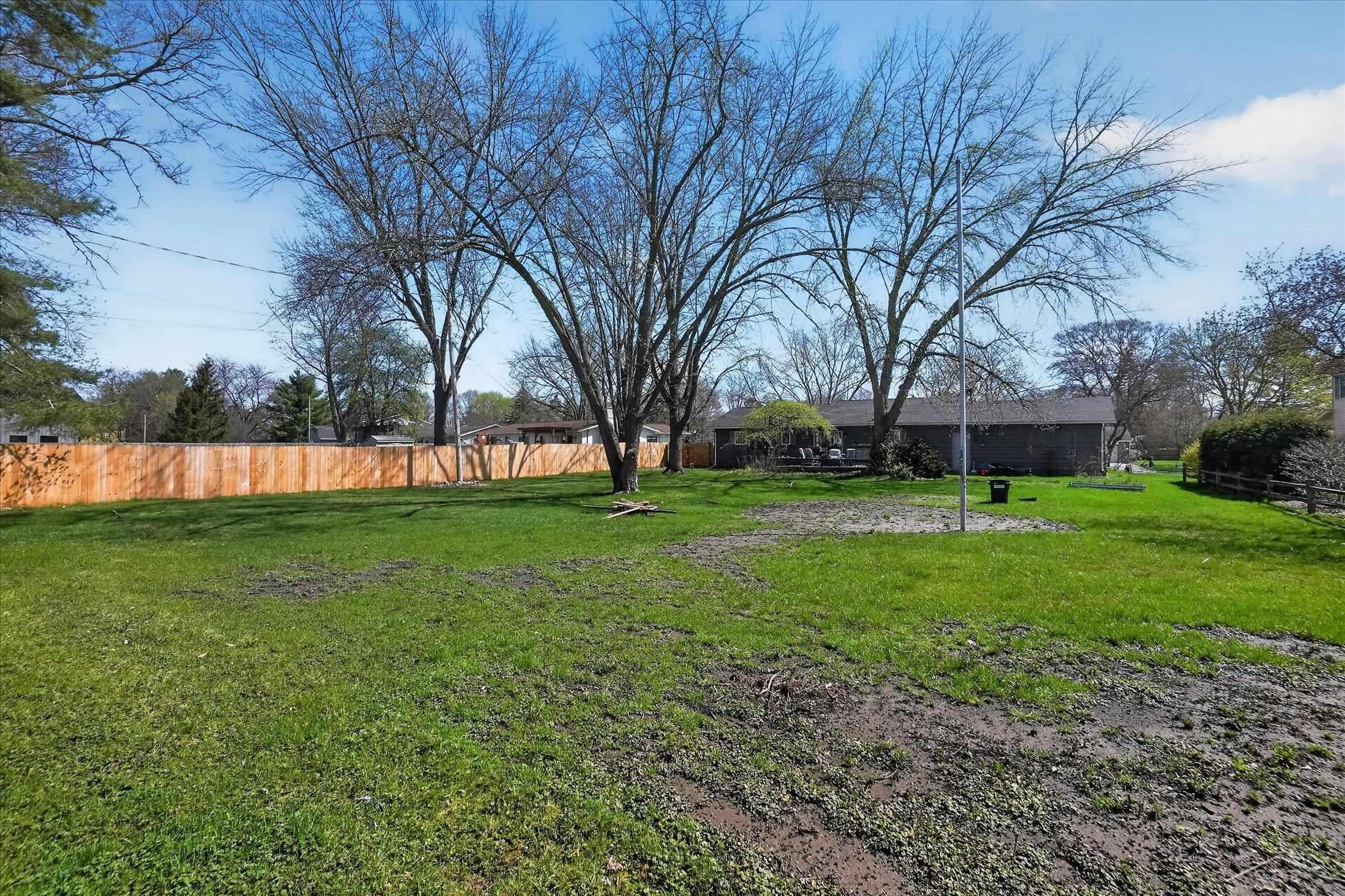 340 Winthrop Lane, Saginaw, MI 48638 — Photo 37