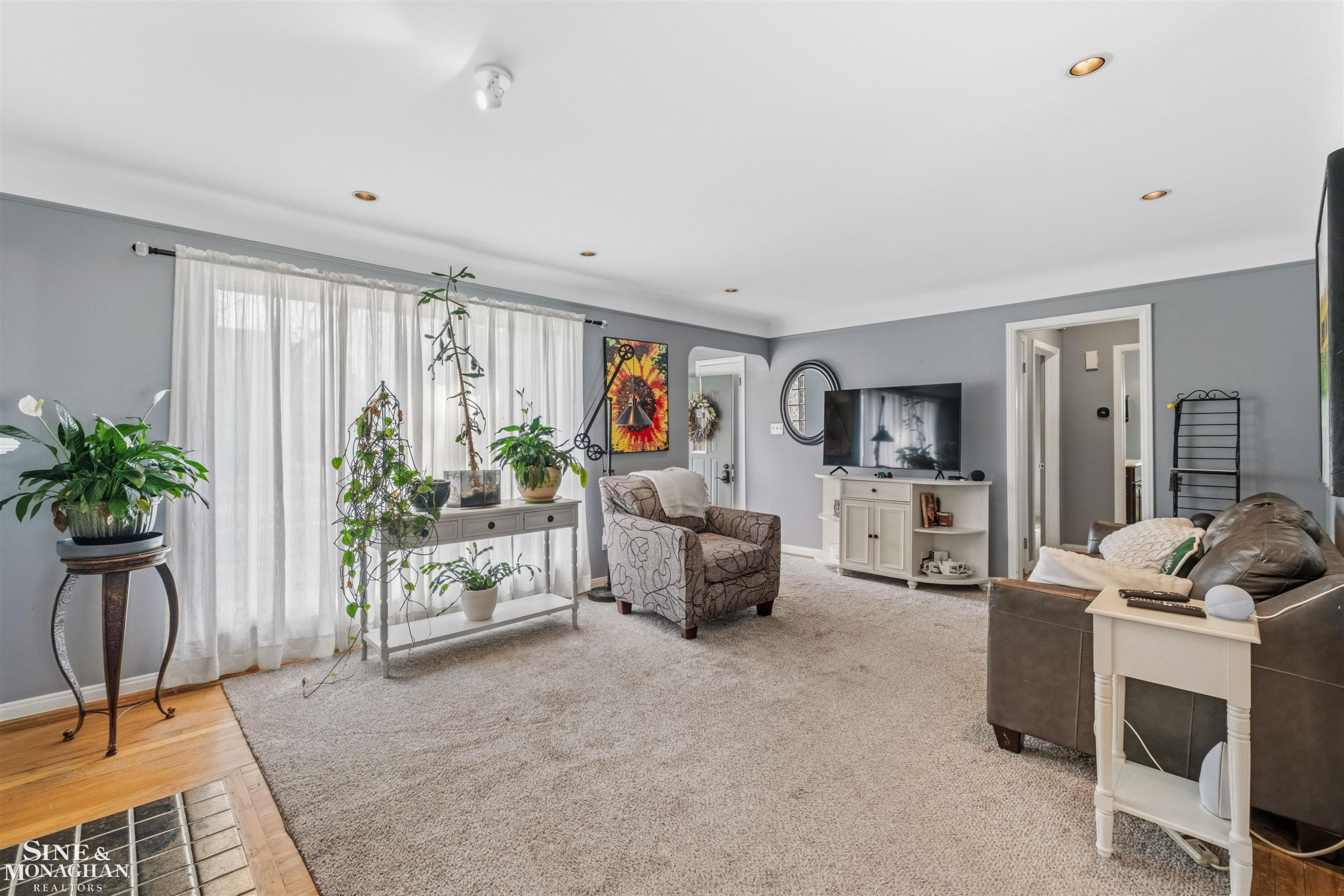 833 University Place, Grosse Pointe, MI 48230 — Photo 3