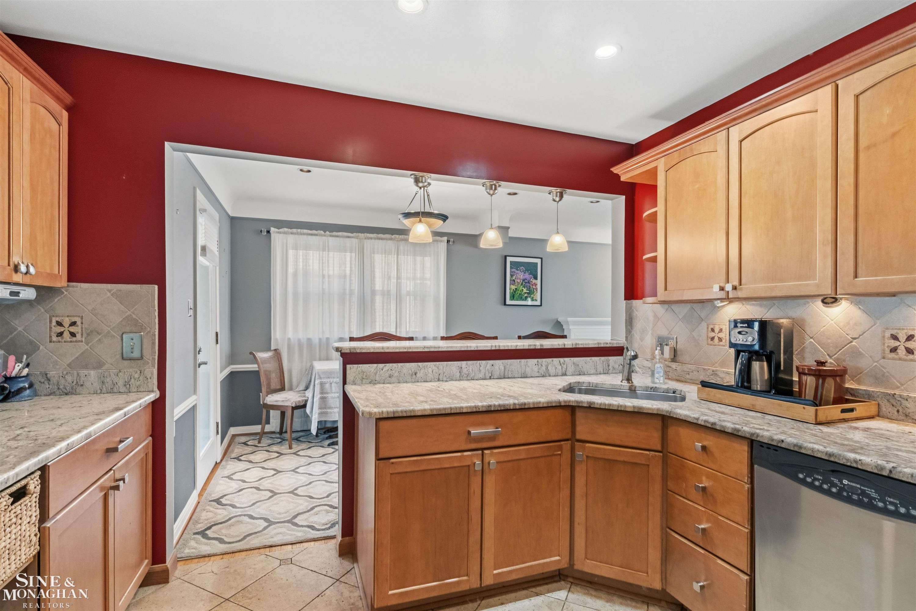 833 University Place, Grosse Pointe, MI 48230 — Photo 13