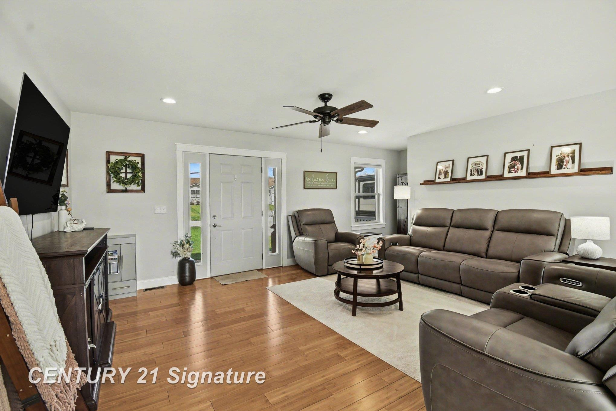 8679 Gilmour Lane, Freeland, MI 48623 — Photo 3