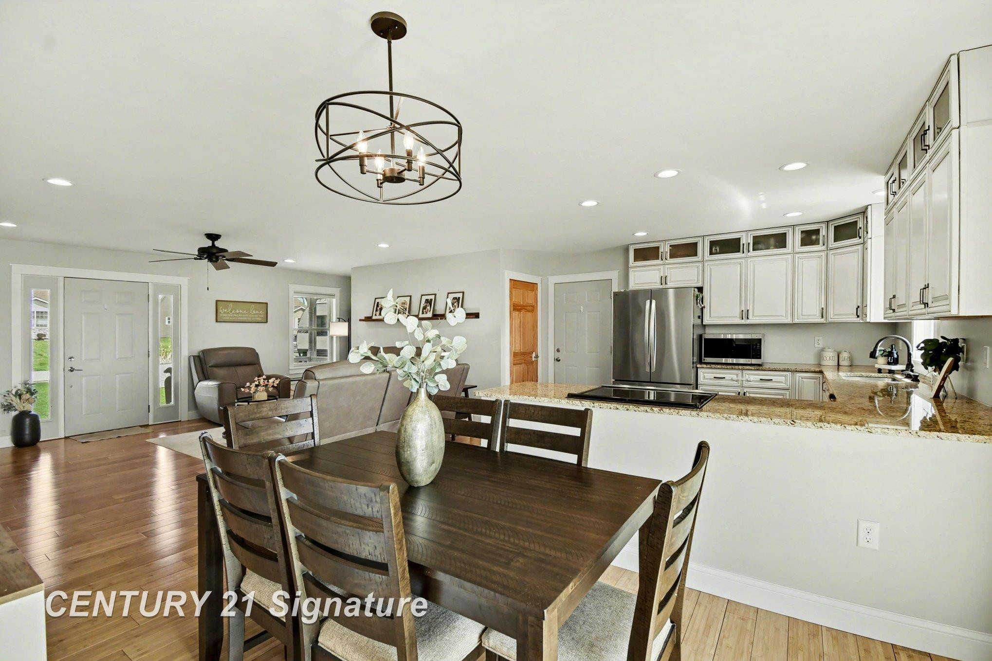 8679 Gilmour Lane, Freeland, MI 48623 — Photo 7