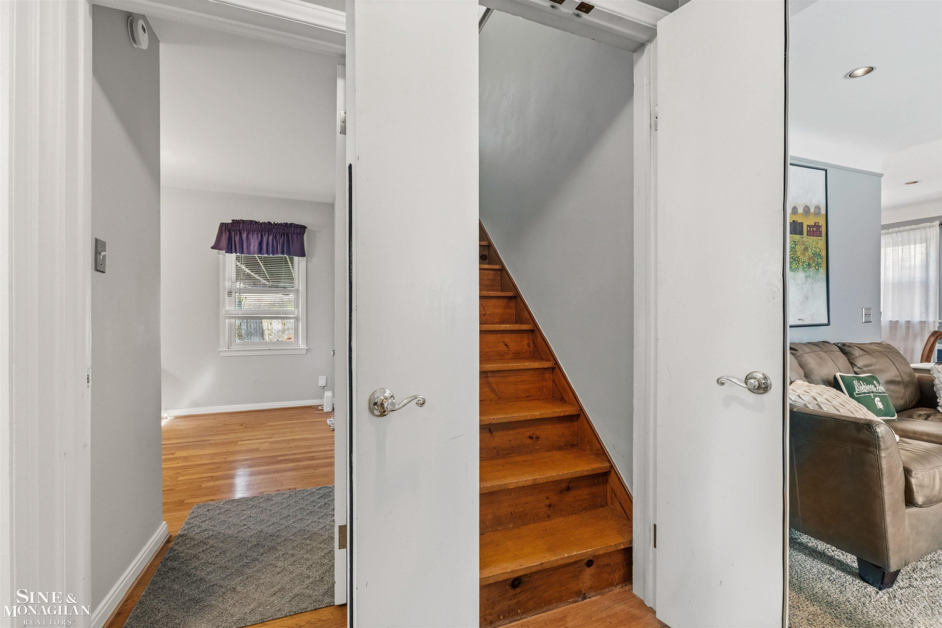 833 University Place, Grosse Pointe, MI 48230 — Photo 21