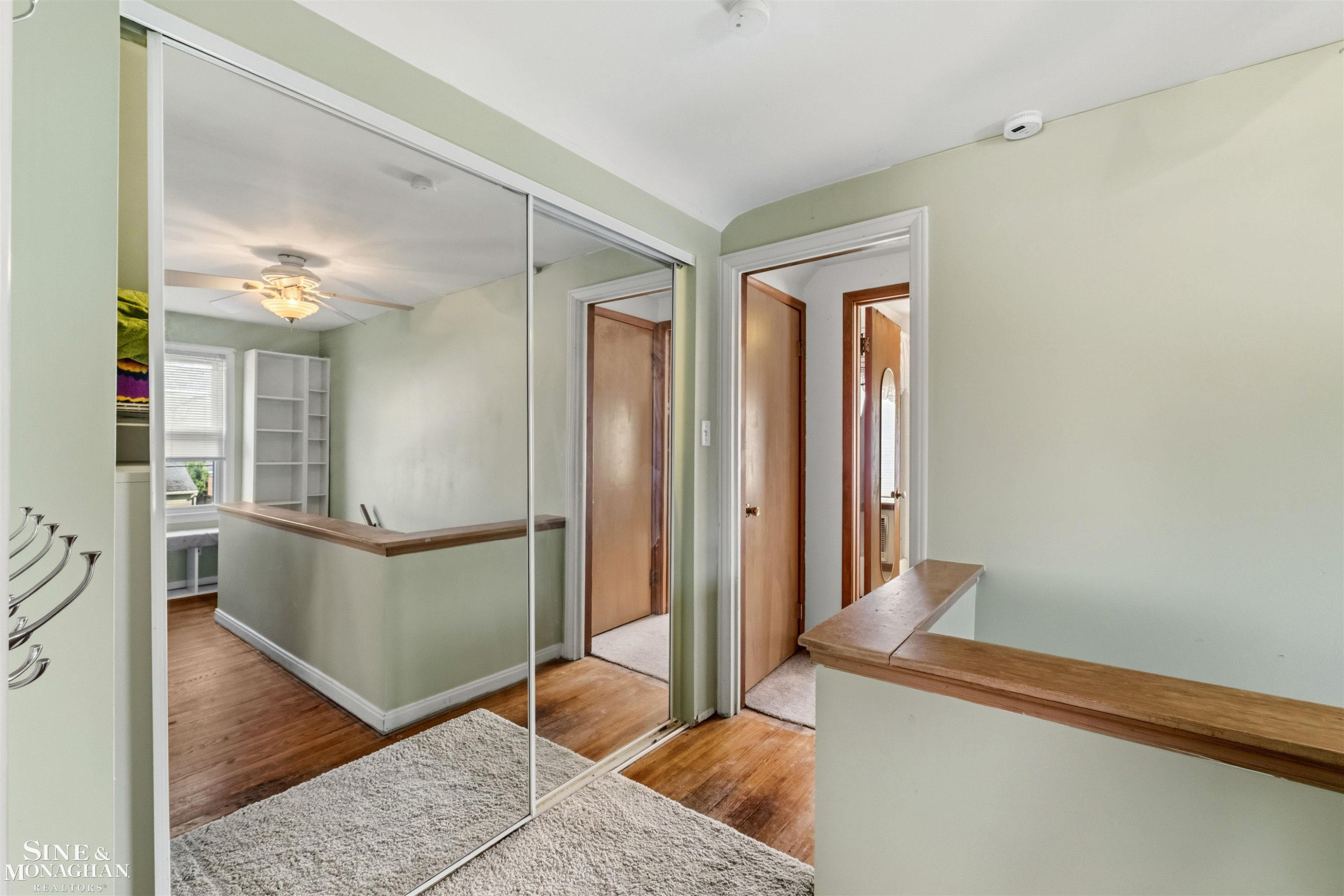 833 University Place, Grosse Pointe, MI 48230 — Photo 24
