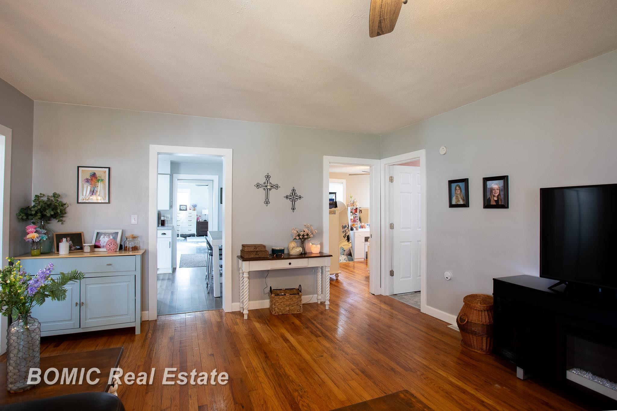215 Washington Street, Vassar, MI 48768 — Photo 4