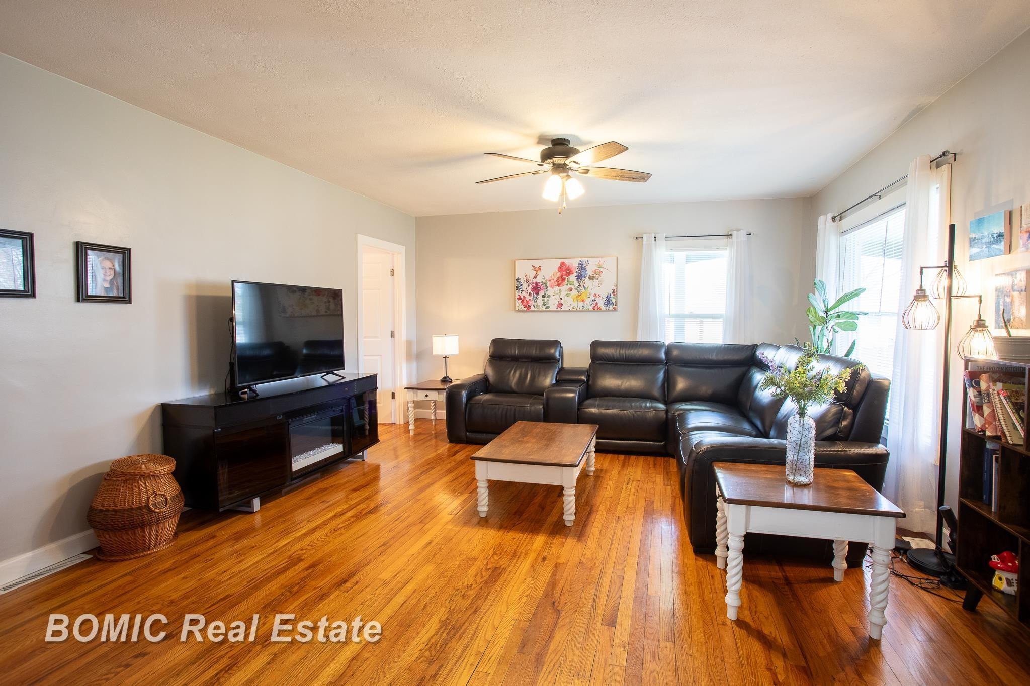 215 Washington Street, Vassar, MI 48768 — Photo 5