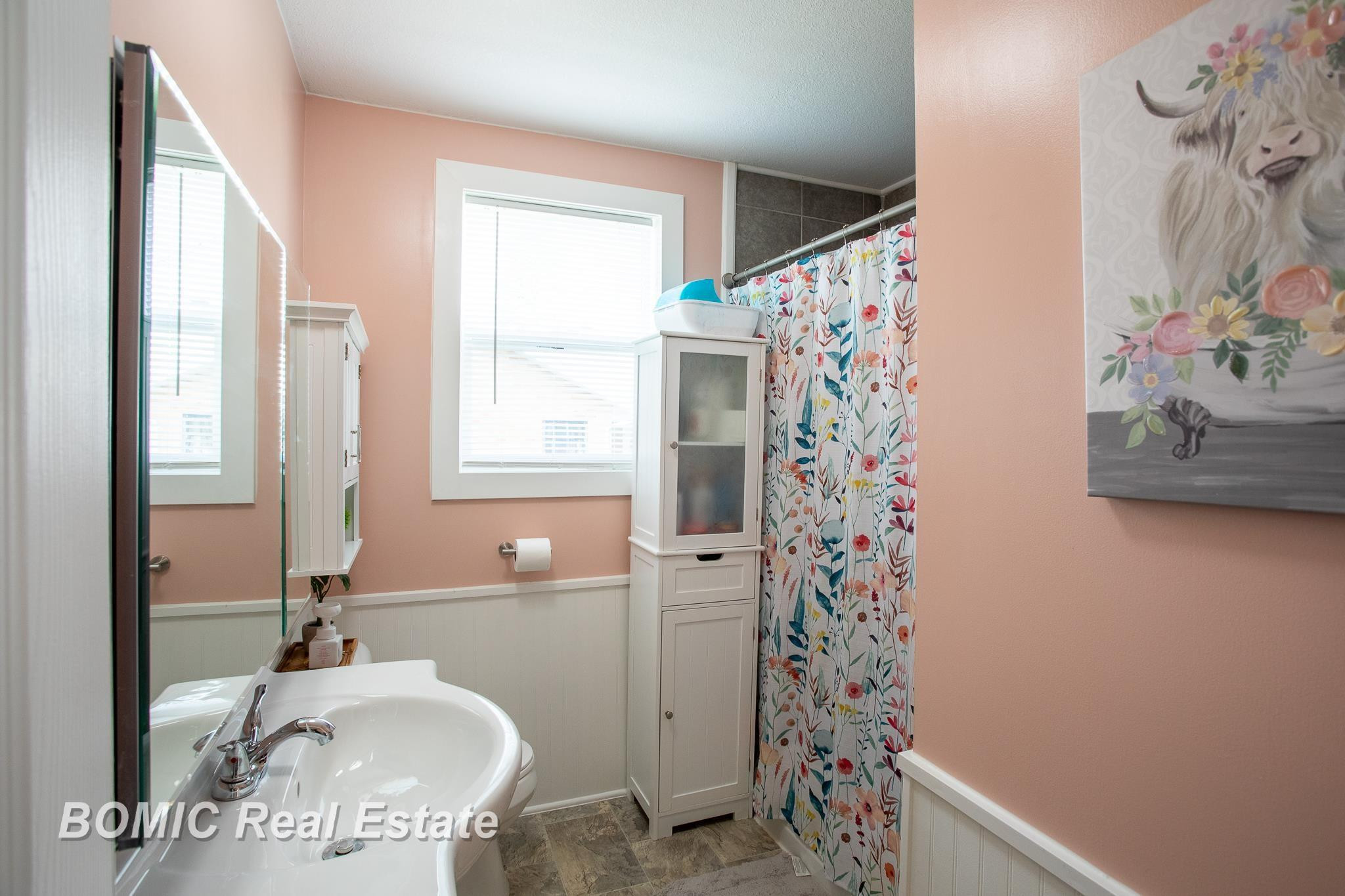 215 Washington Street, Vassar, MI 48768 — Photo 11