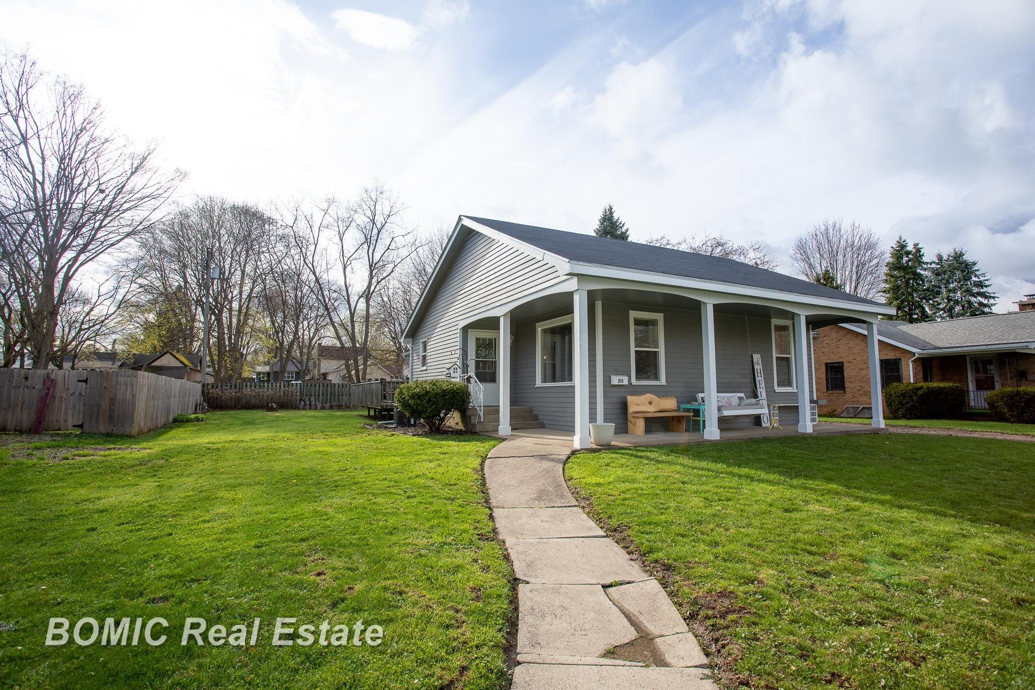 215 Washington Street, Vassar, MI 48768 — Photo 13