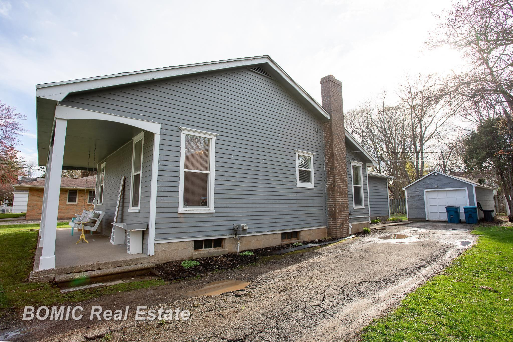 215 Washington Street, Vassar, MI 48768 — Photo 15