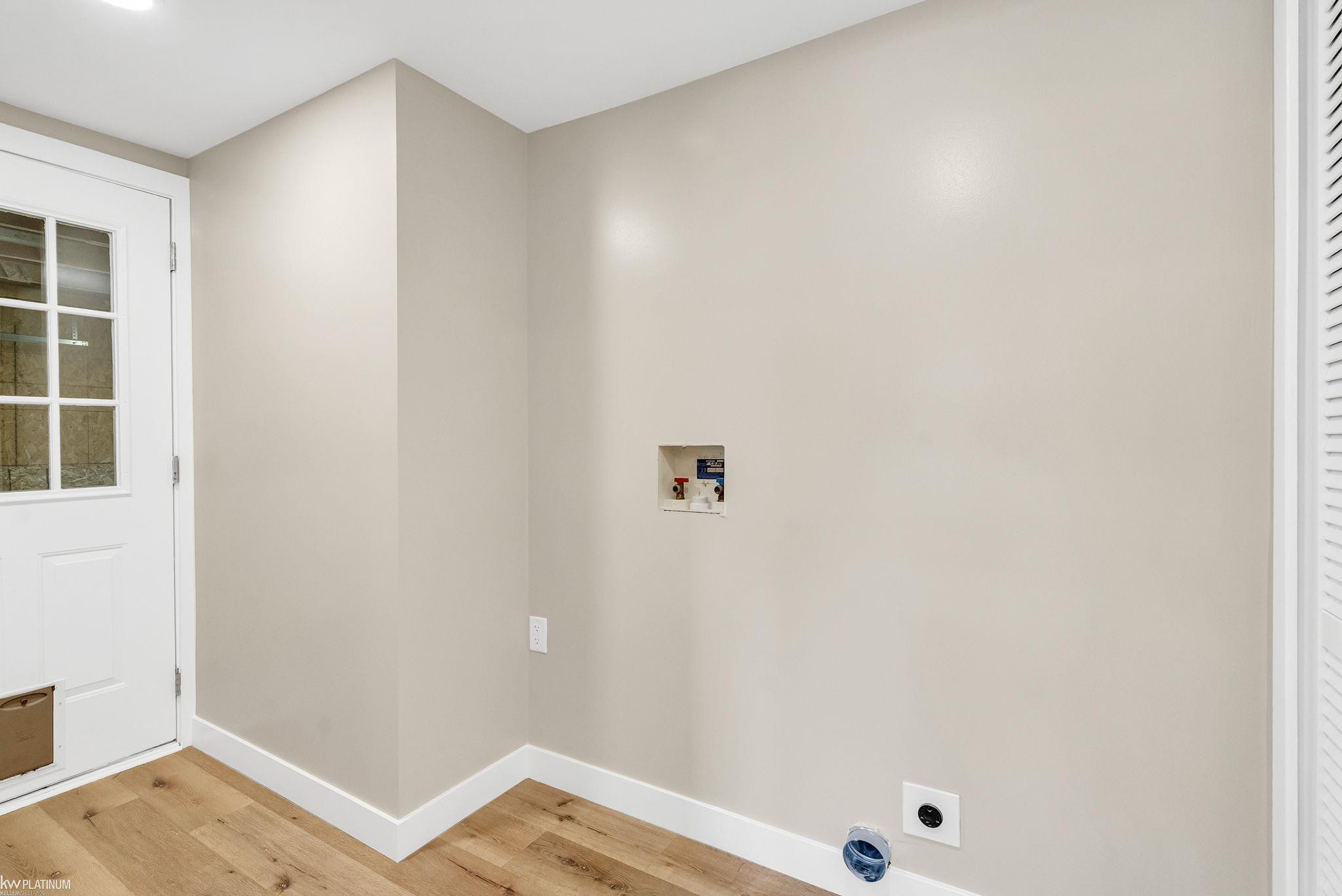 922 16th Street, Port Huron, MI 48060 — Photo 11