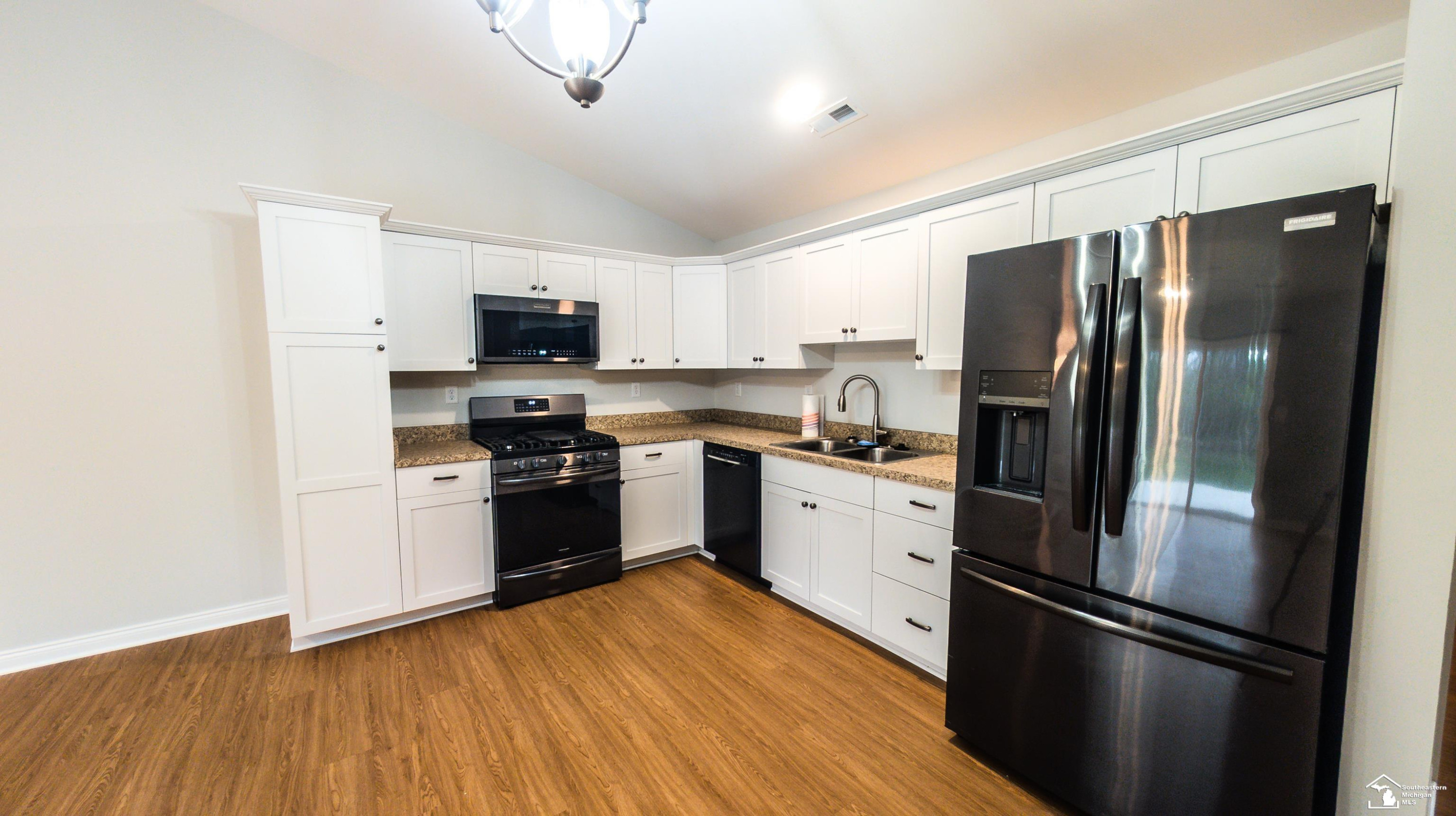 5203 Volterra Drive, 13, Monroe, MI 48161 — Photo 14