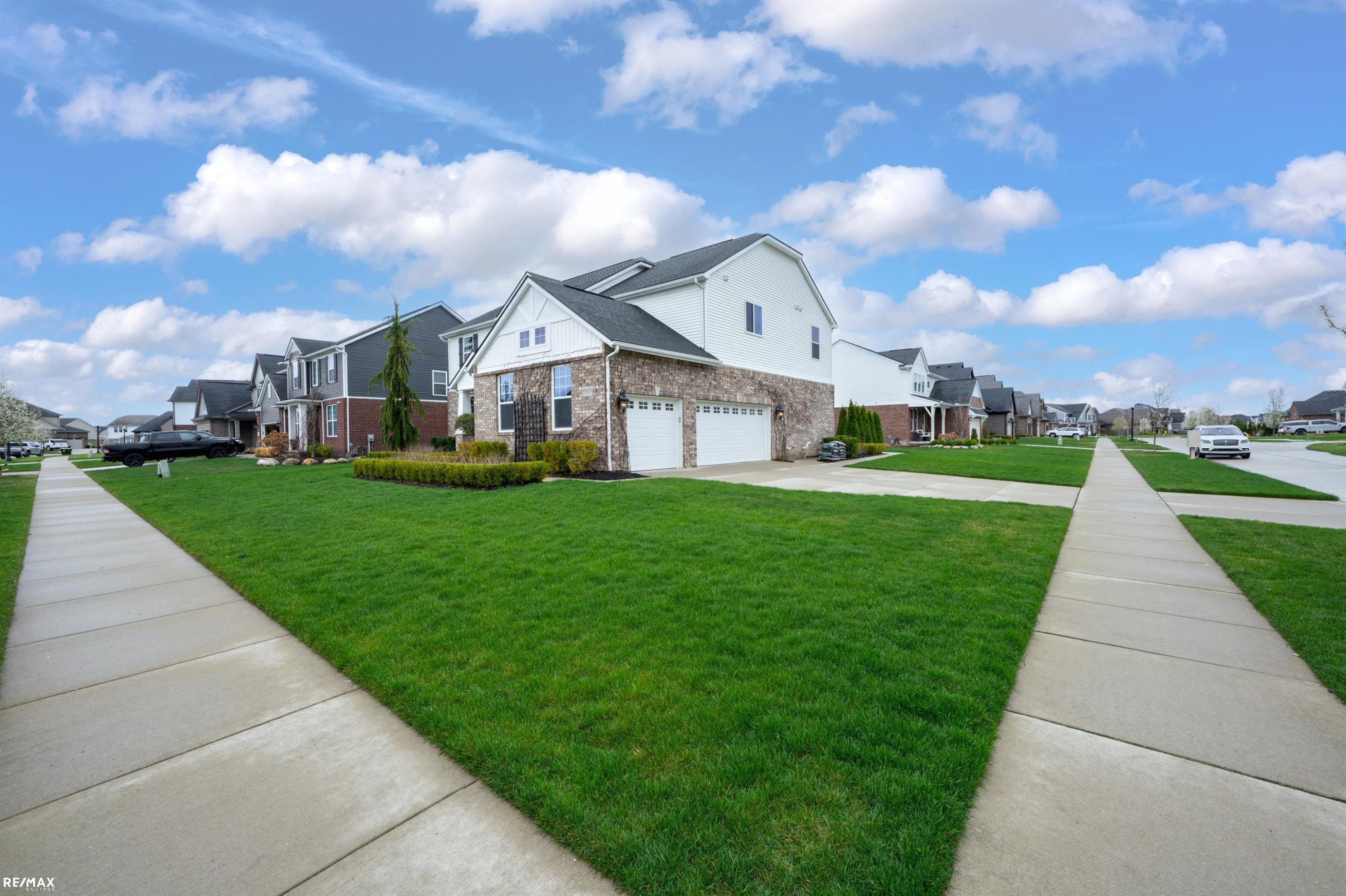 55553 Morgan Drive, Macomb, MI 48042 — Photo 22