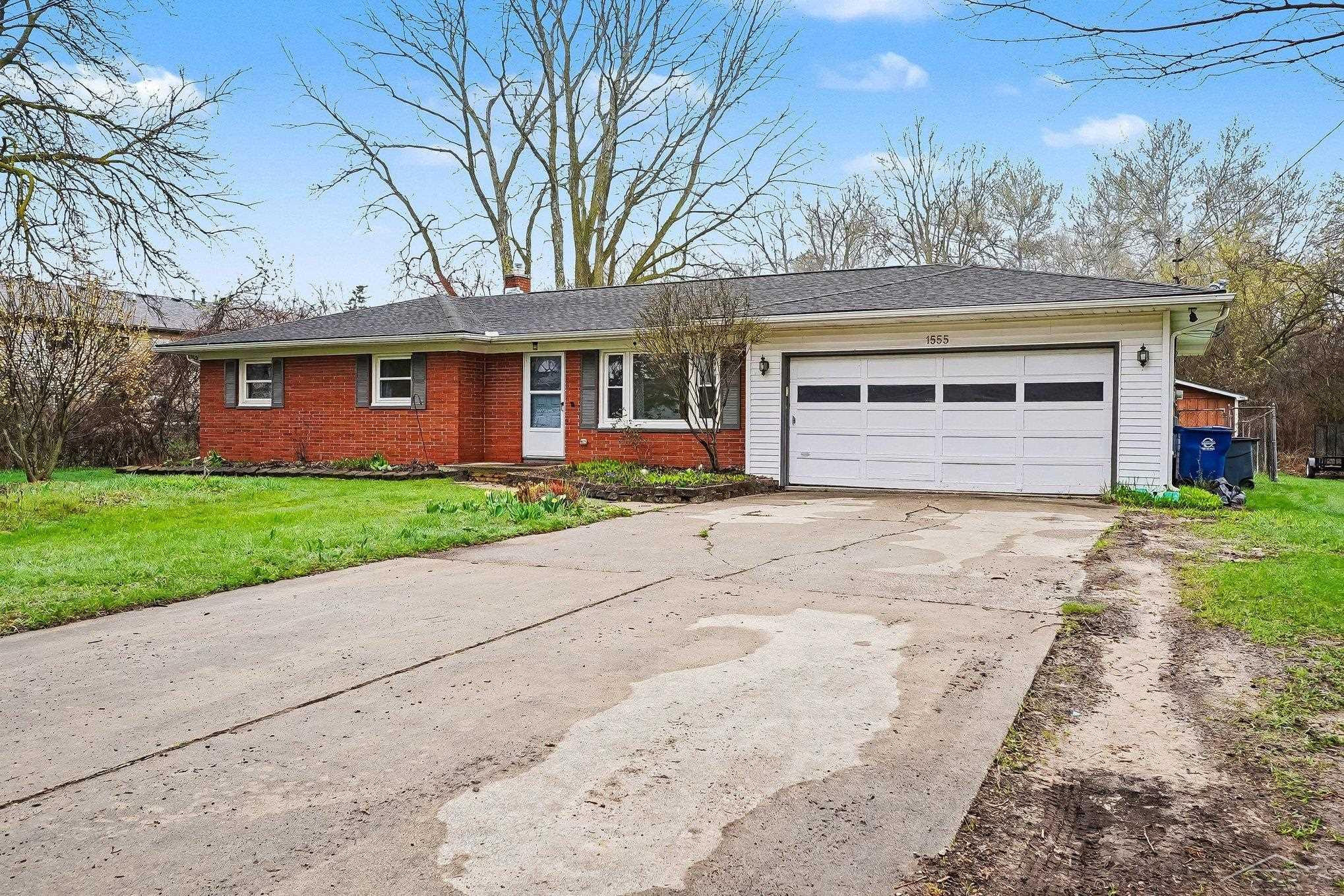 1555 Schust Road, Saginaw, MI 48604 — Photo 3