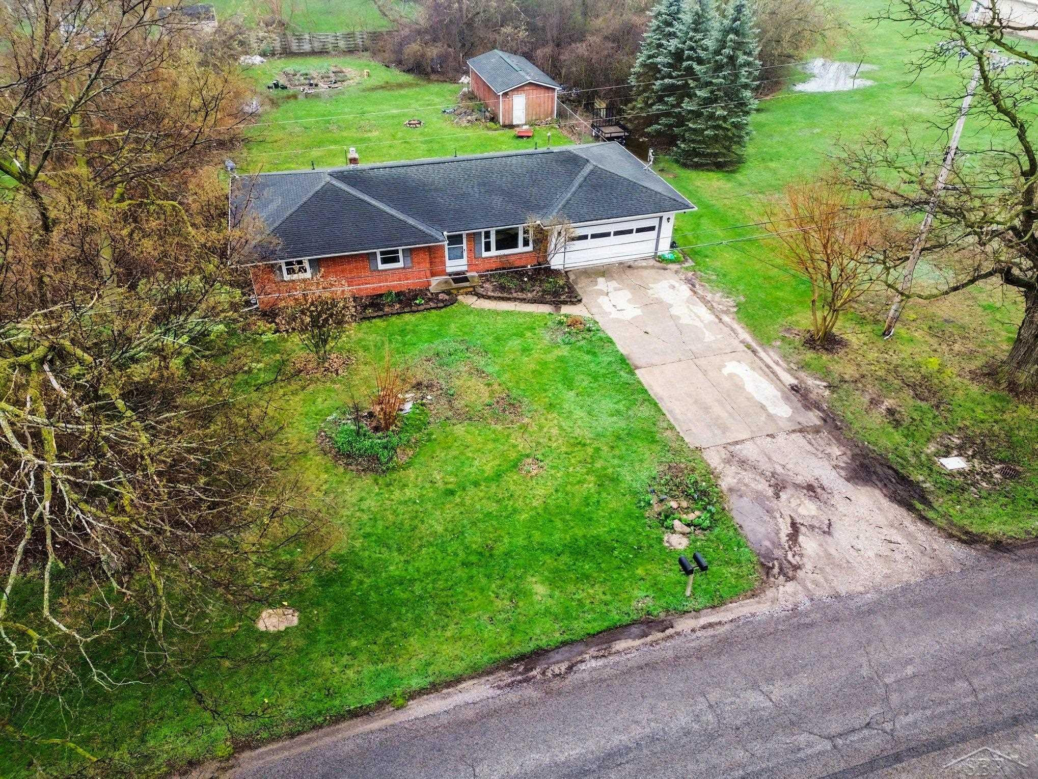1555 Schust Road, Saginaw, MI 48604 — Photo 32