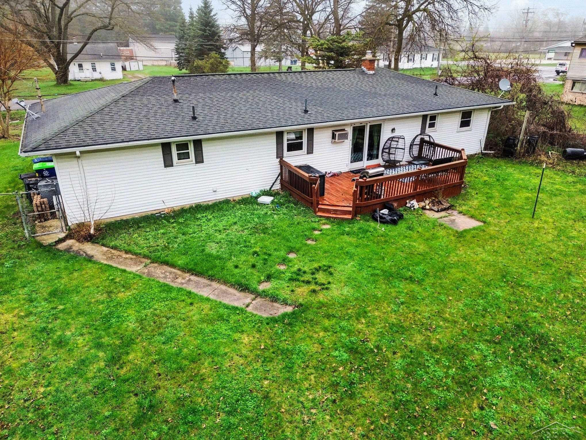 1555 Schust Road, Saginaw, MI 48604 — Photo 33