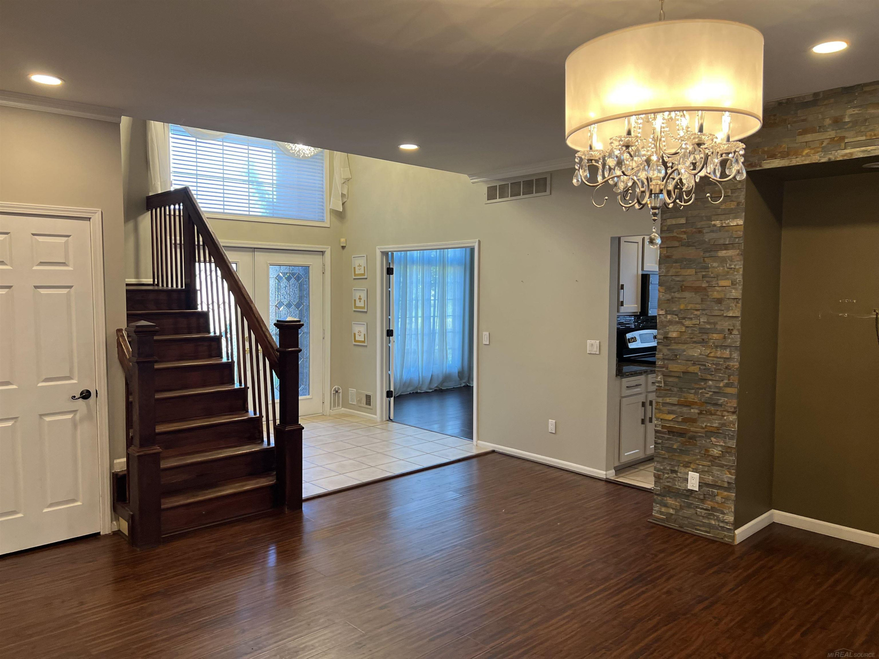 52934 westcreek Drive, MI 48042 — Photo 8
