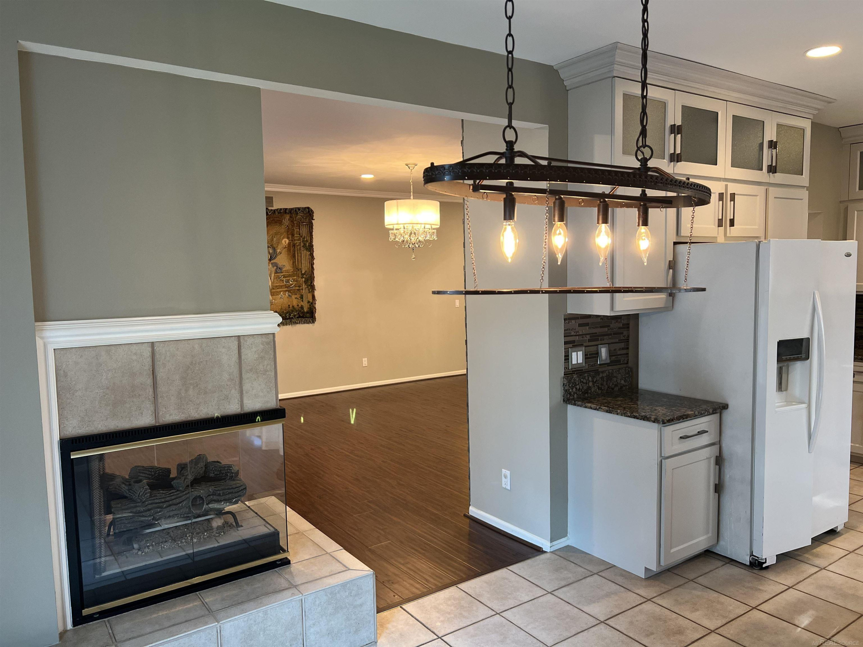 52934 westcreek Drive, MI 48042 — Photo 22