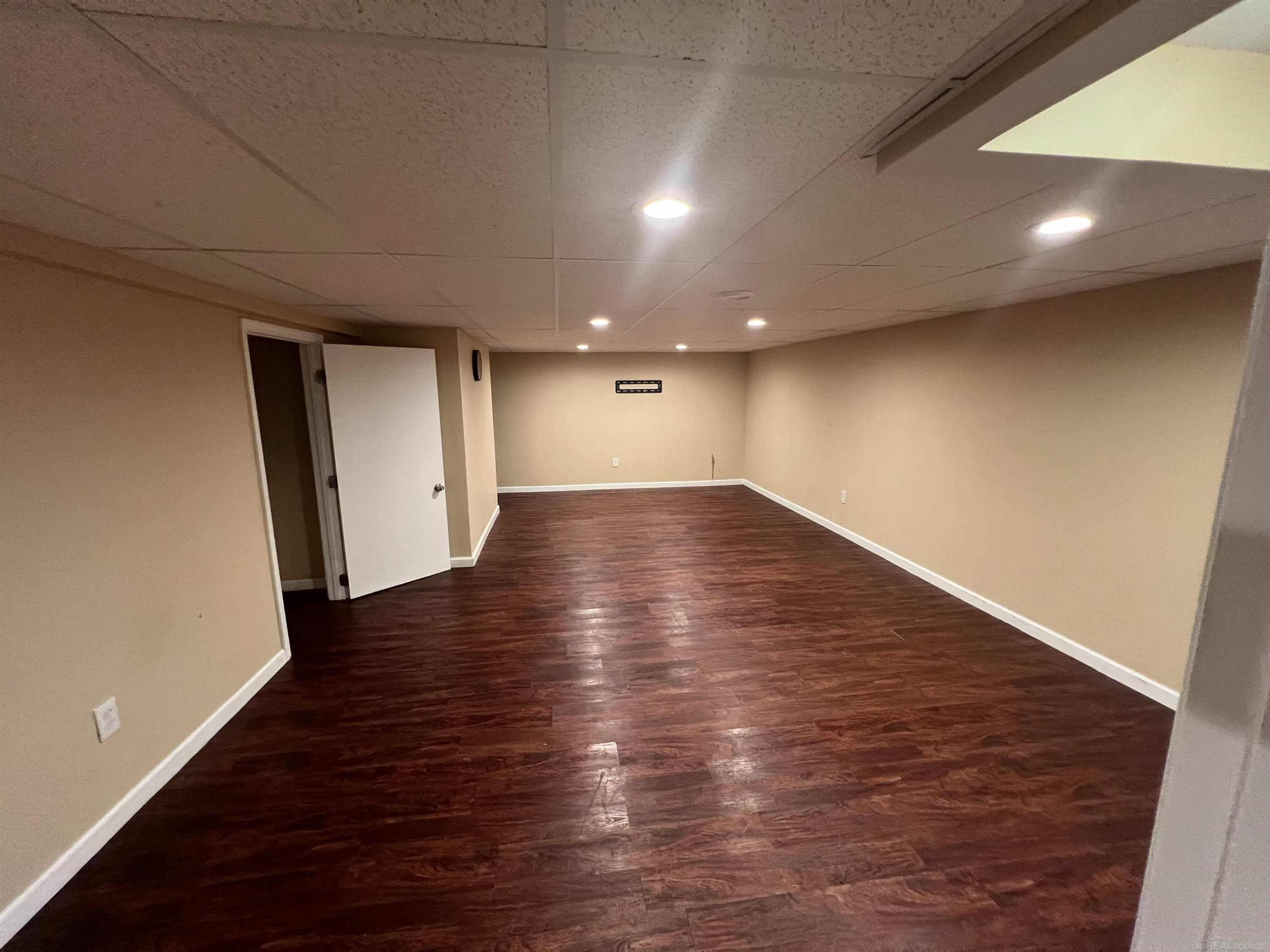 52934 westcreek Drive, MI 48042 — Photo 30