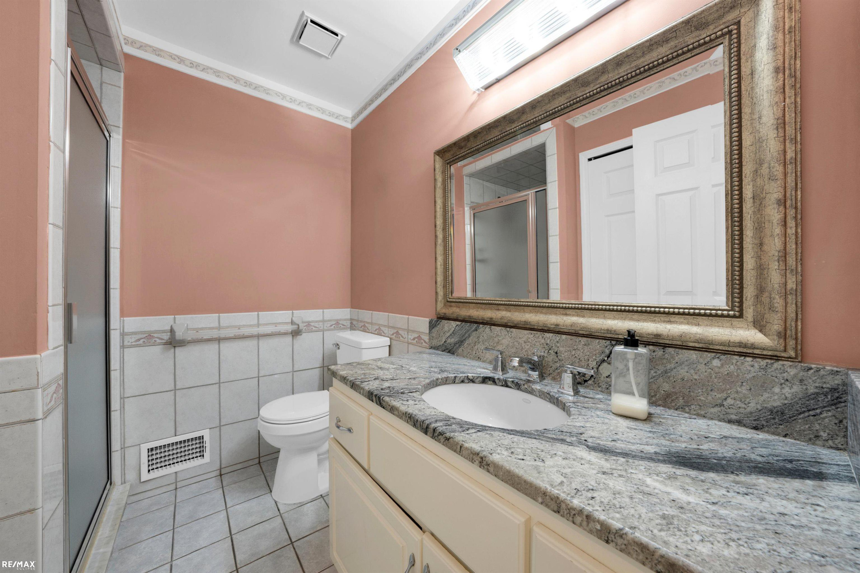 14155 Glenwood Drive, Shelby Twp, MI 48315 — Photo 12