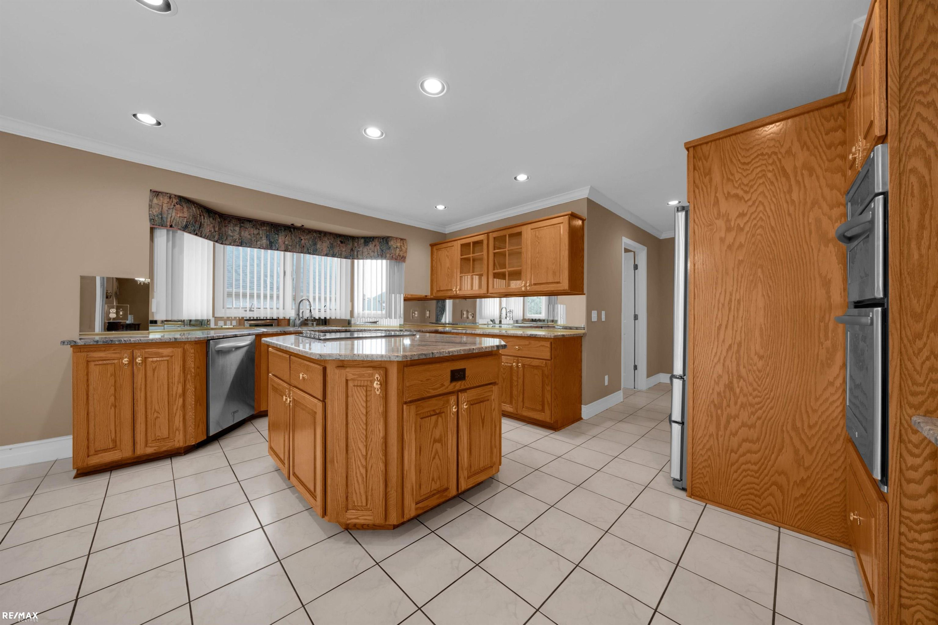 14155 Glenwood Drive, Shelby Twp, MI 48315 — Photo 16