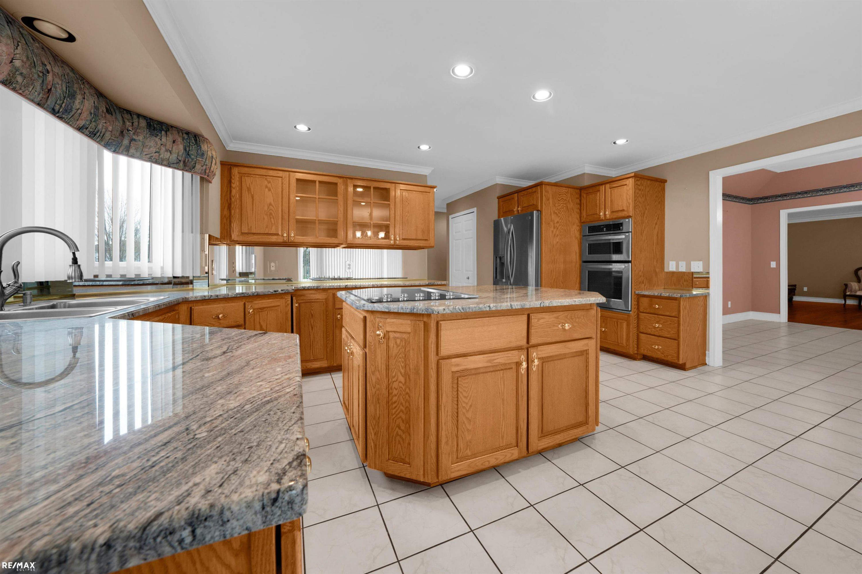 14155 Glenwood Drive, Shelby Twp, MI 48315 — Photo 18