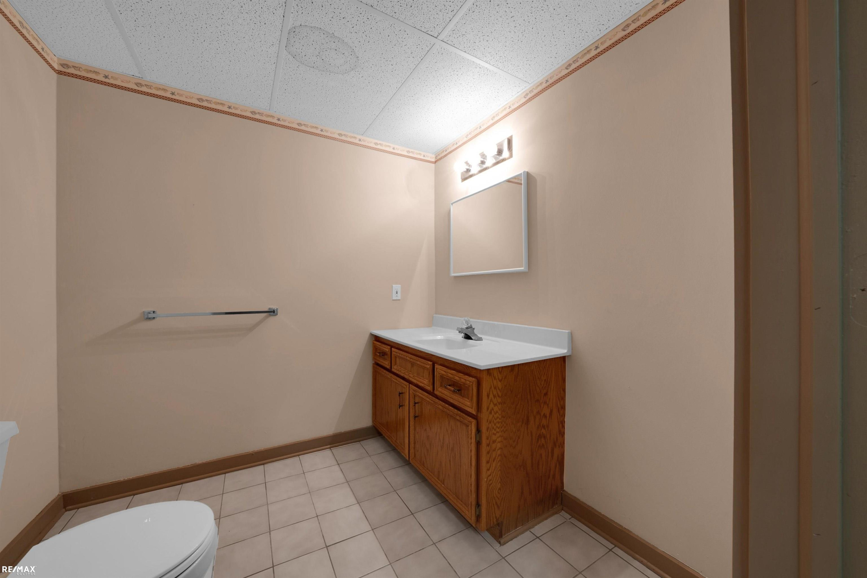 14155 Glenwood Drive, Shelby Twp, MI 48315 — Photo 34