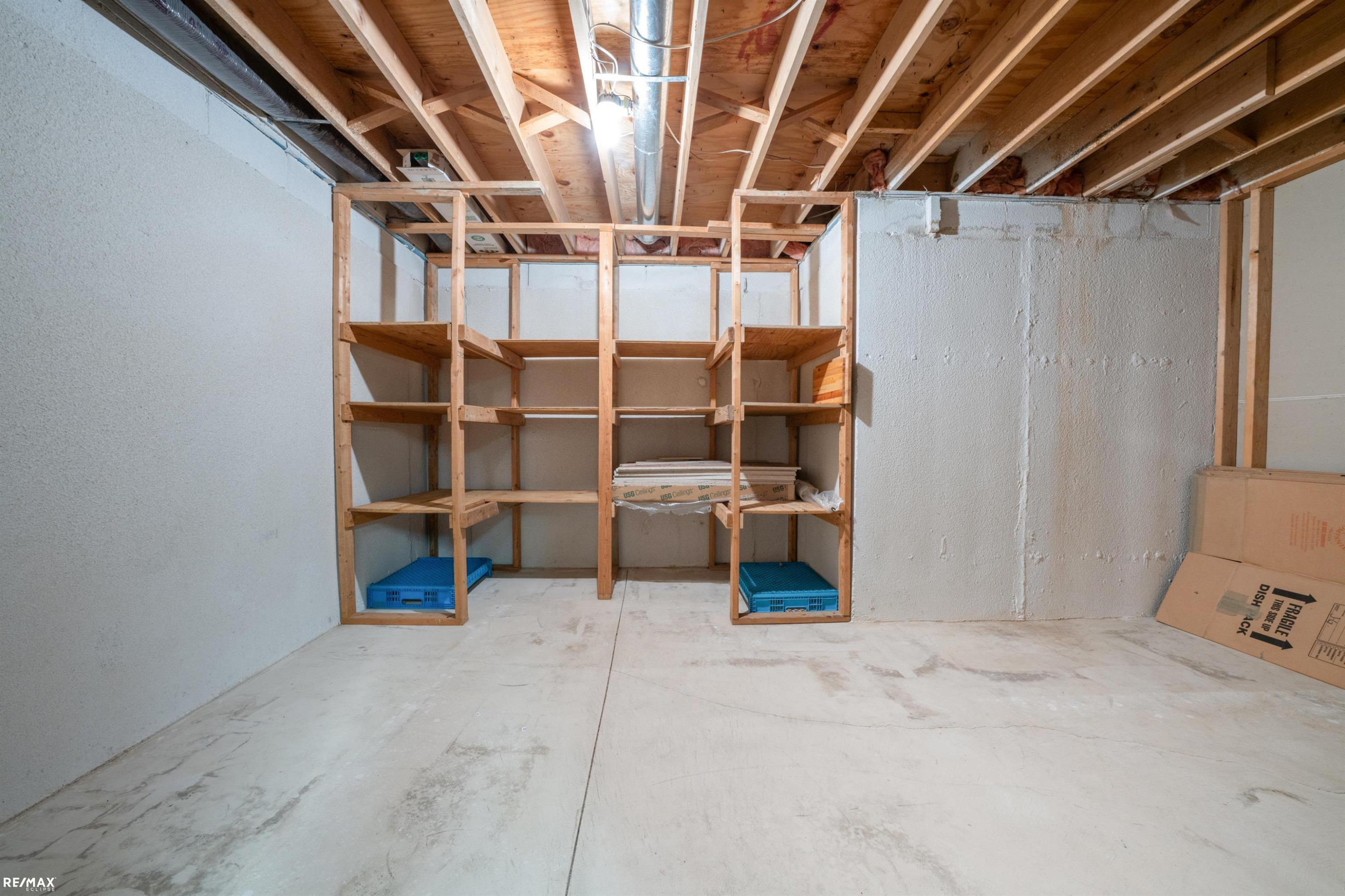 14155 Glenwood Drive, Shelby Twp, MI 48315 — Photo 40