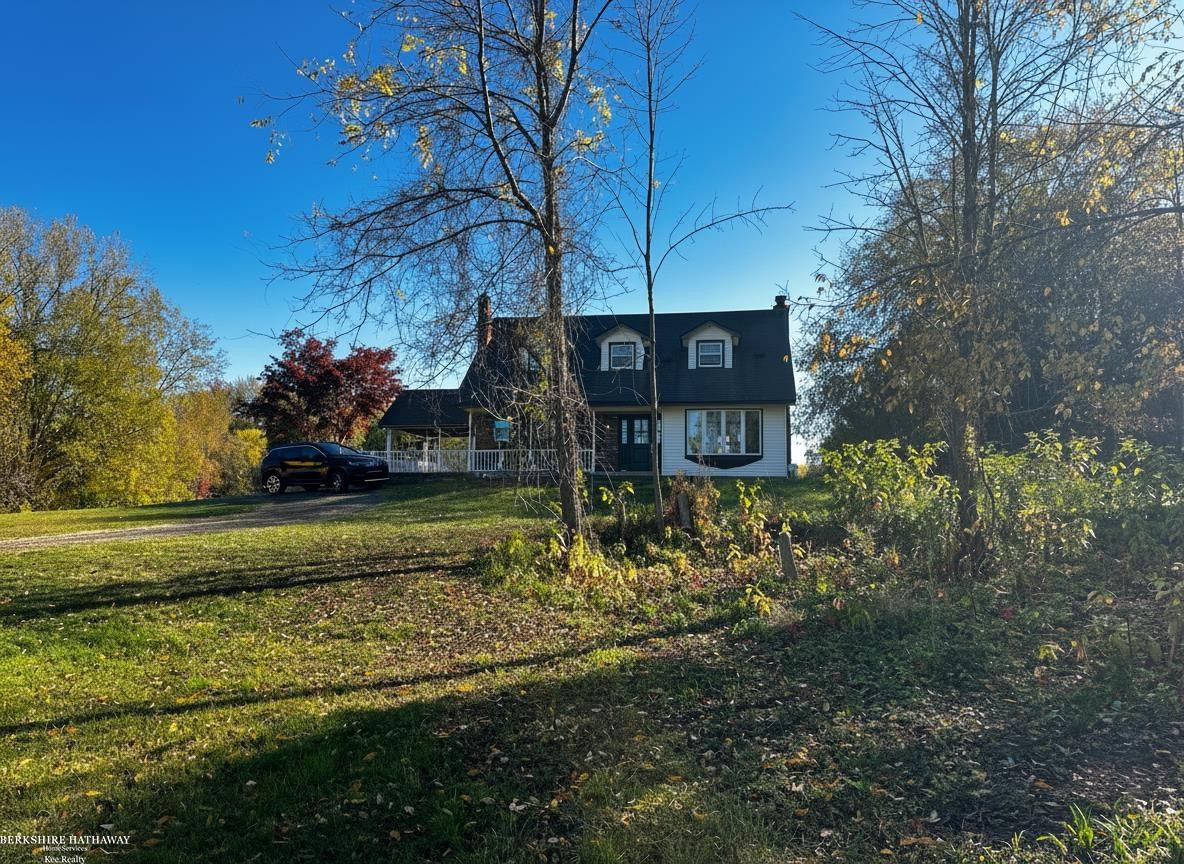 6760 Hunters Creek Road, Imlay City, MI 48444 — Photo 2