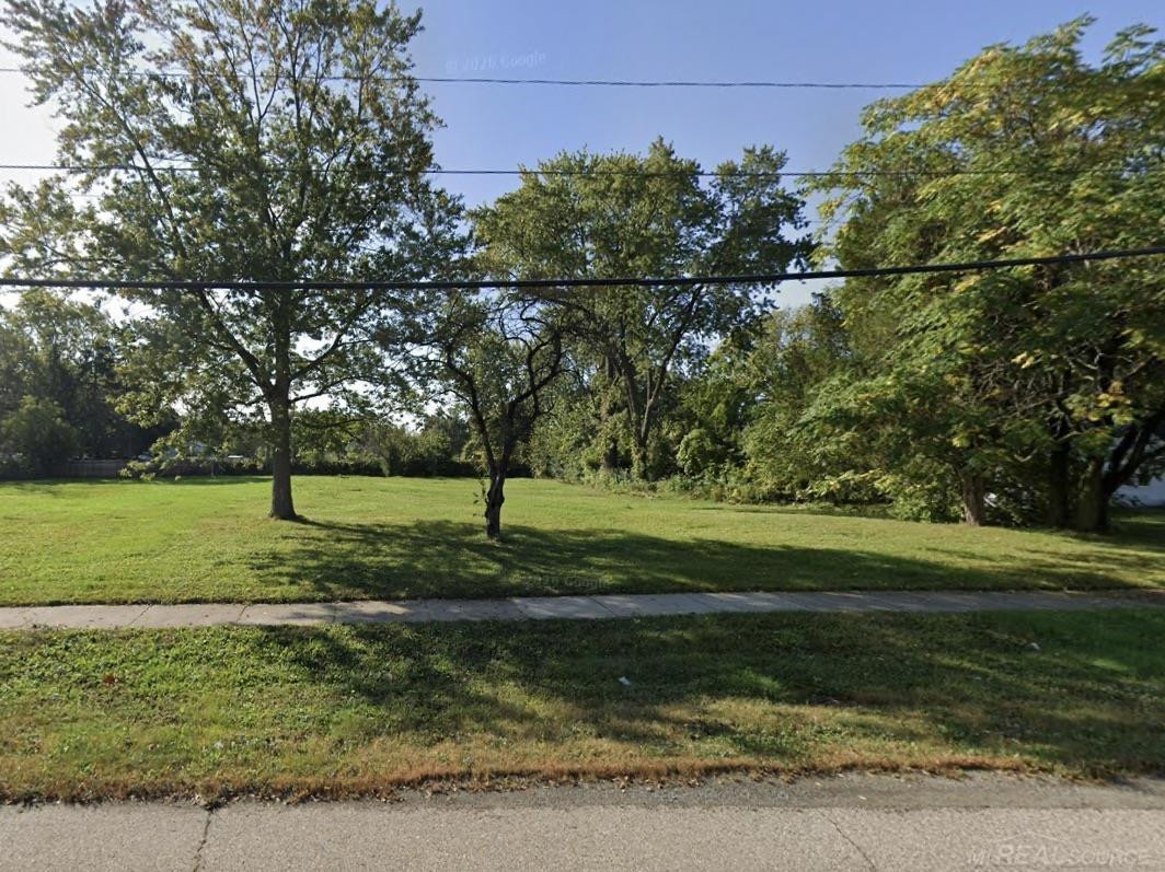 11878 Stephens Rd Road, Warren, MI 48089