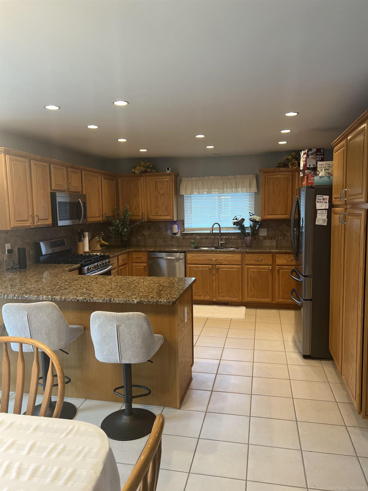 29105 BAY POINTE Drive, New Baltimore, MI 48047 — Photo 9