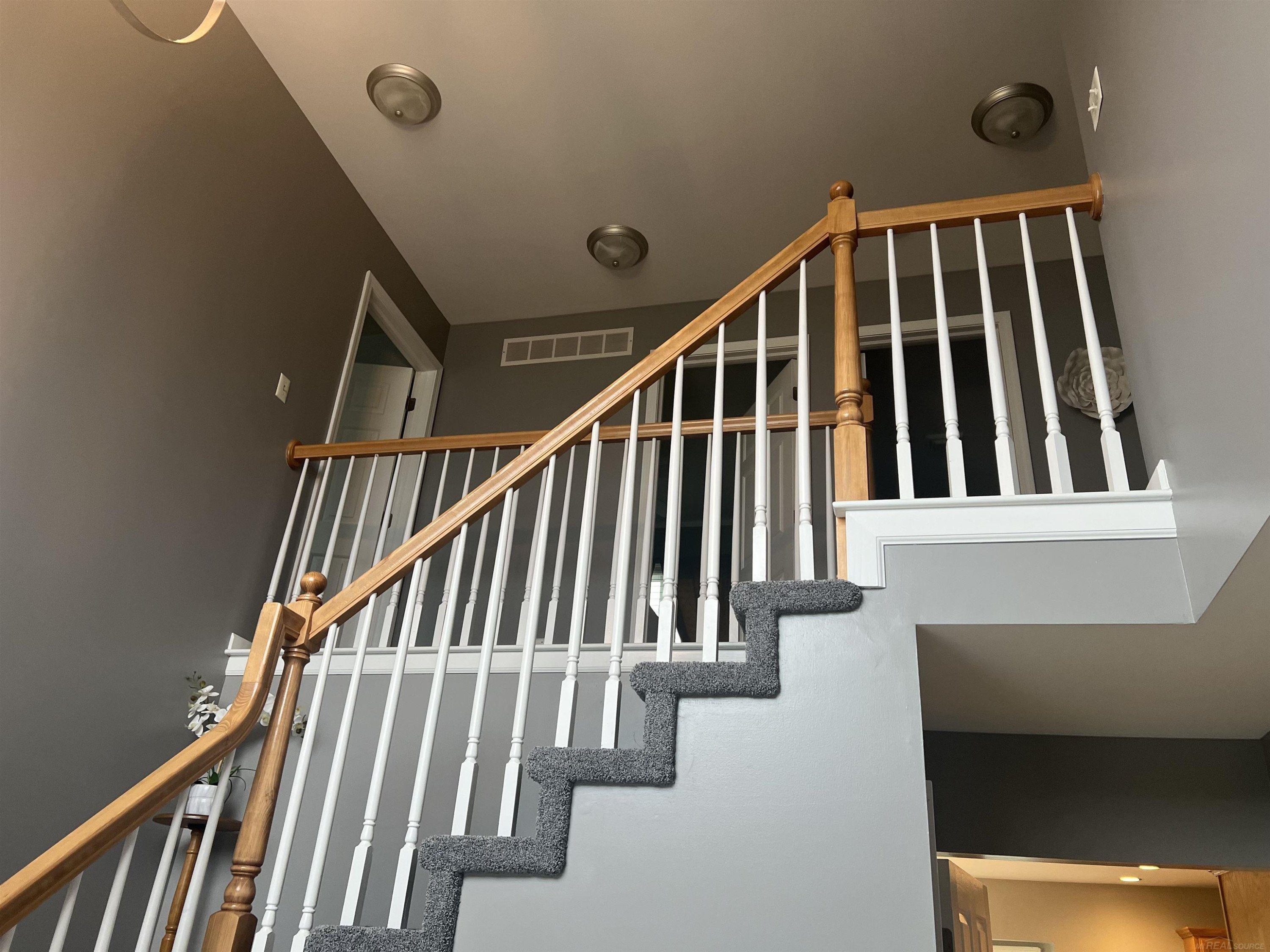 29105 BAY POINTE Drive, New Baltimore, MI 48047 — Photo 15
