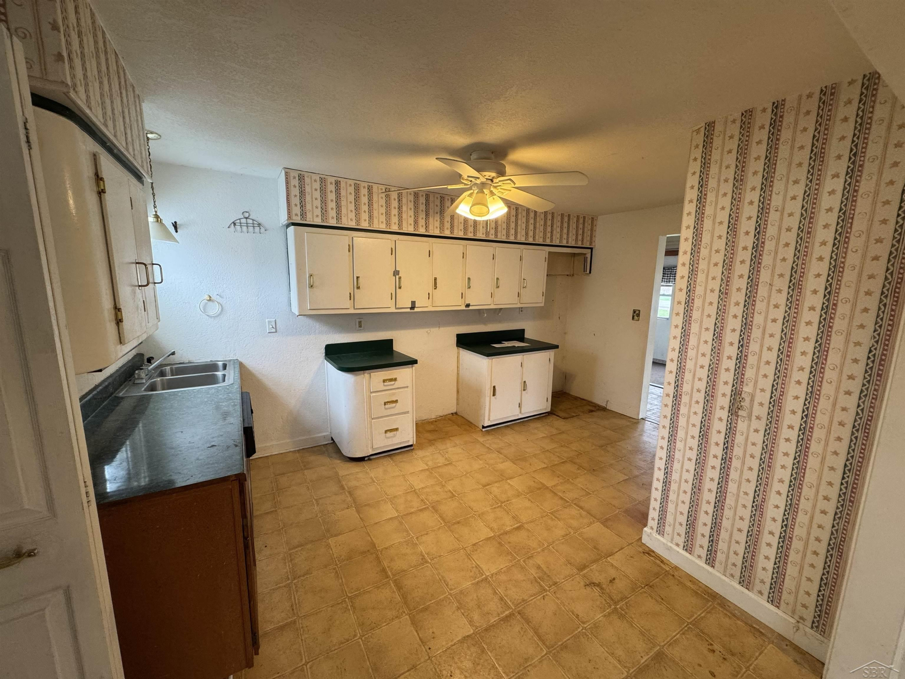 2335 Shattuck Road, Saginaw, MI 48603 — Photo 6