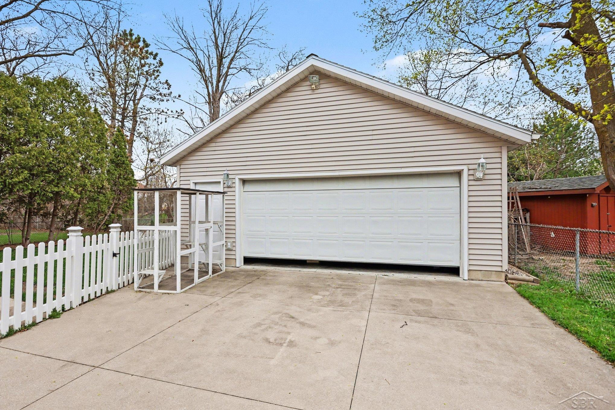 715 Maple Street, Essexville, MI 48732 — Photo 16