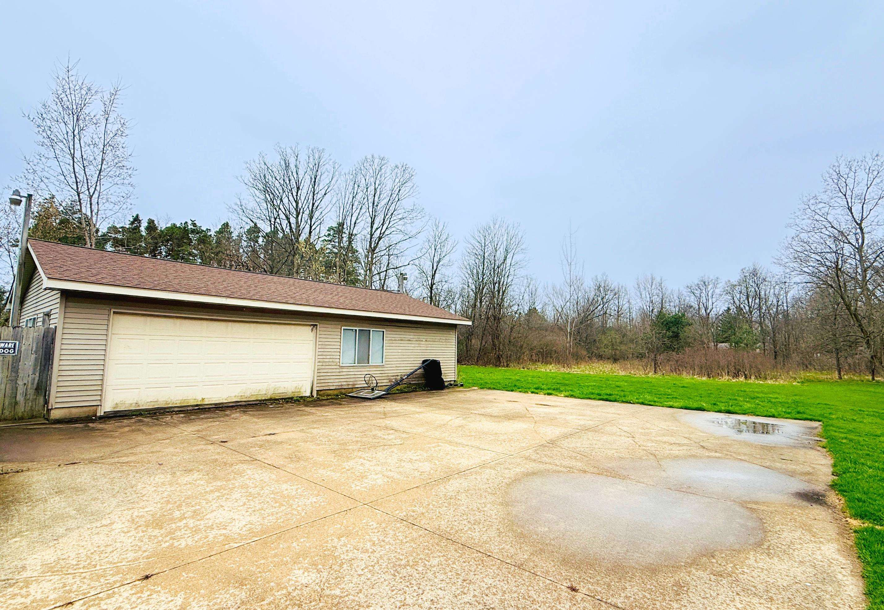 10201 N Clio Road, Clio, MI 48420 — Photo 5