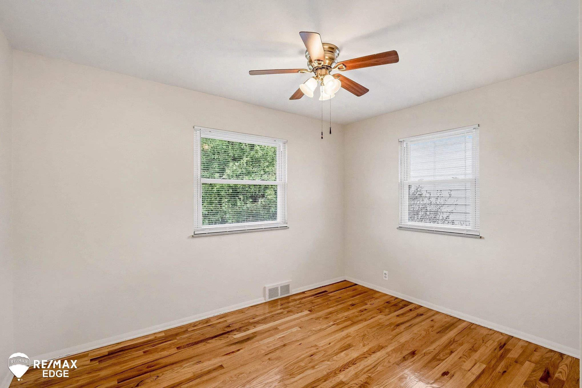 3005 Lanning Drive, MI 48506 — Photo 14