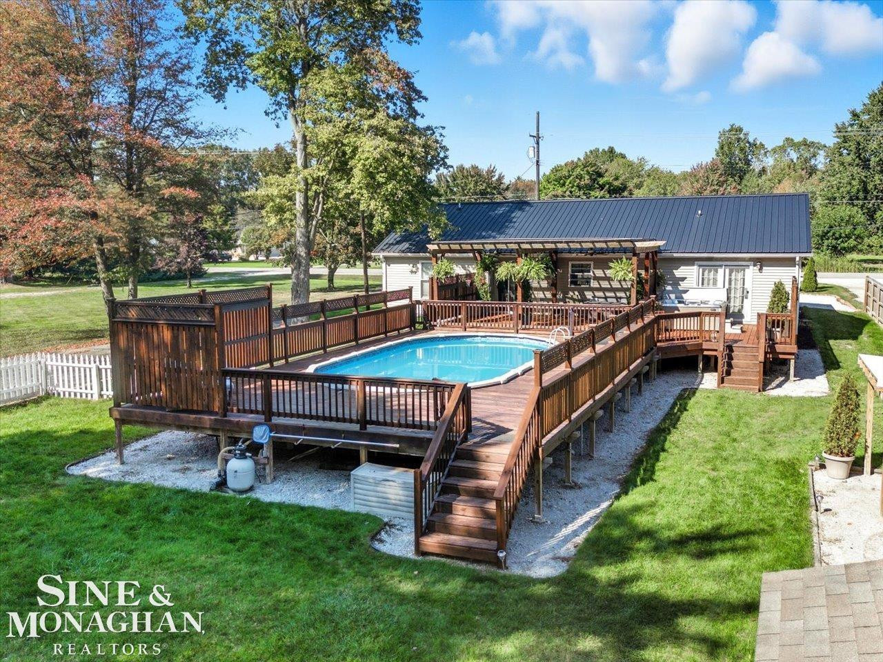 6065 Lapeer Road, Kimball, MI — Photo 5