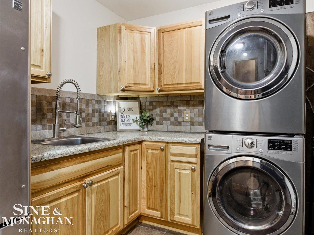 6065 Lapeer Road, Kimball, MI — Photo 28