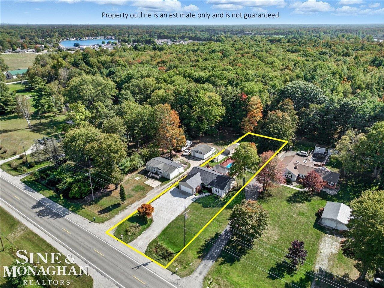 6065 Lapeer Road, Kimball, MI — Photo 38