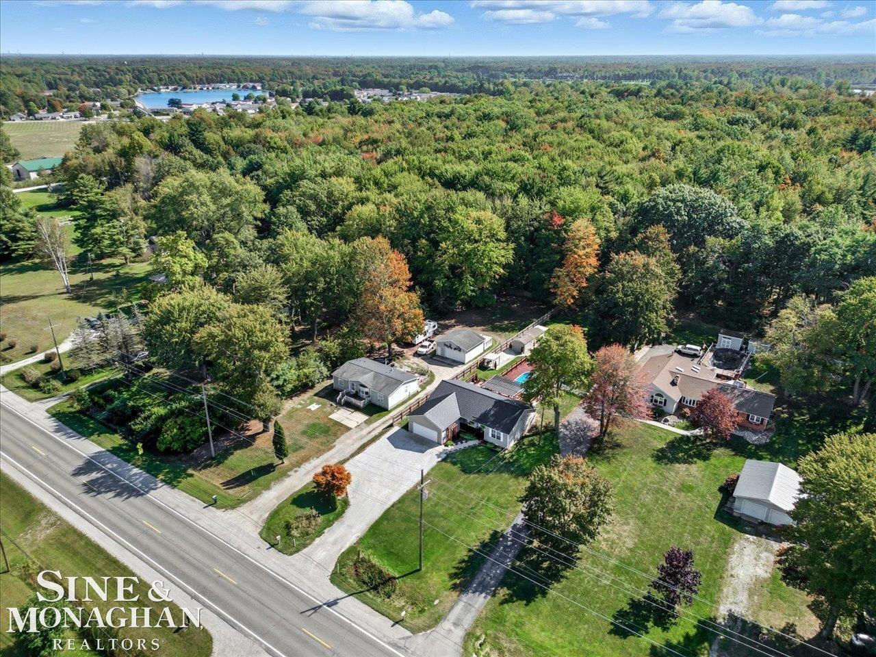 6065 Lapeer Road, Kimball, MI — Photo 39